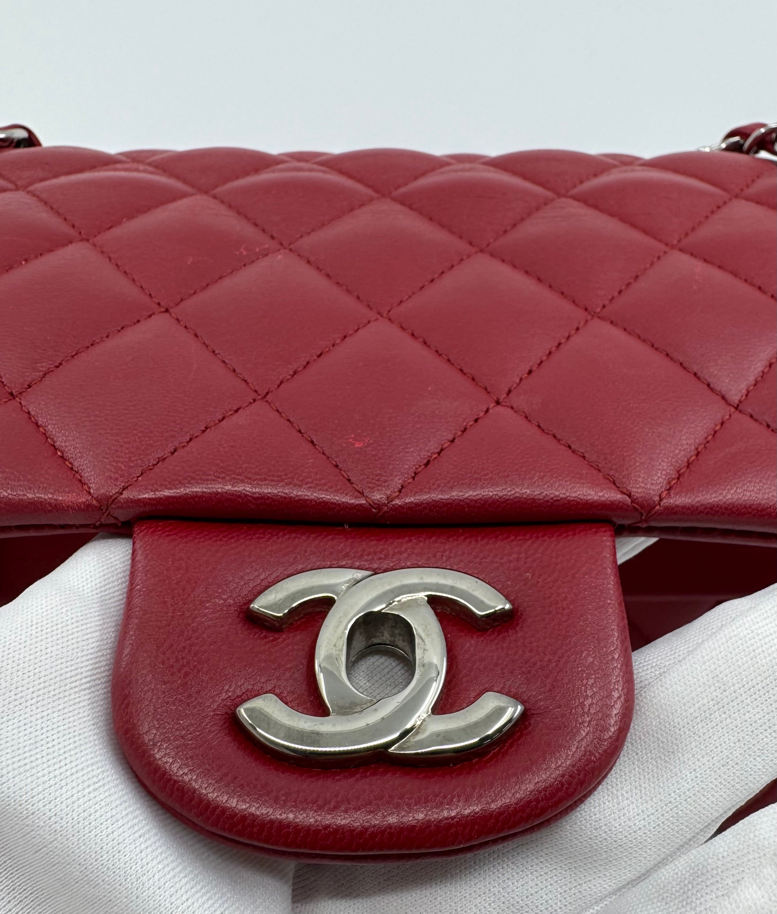 Chanel classic flap bag - Medium