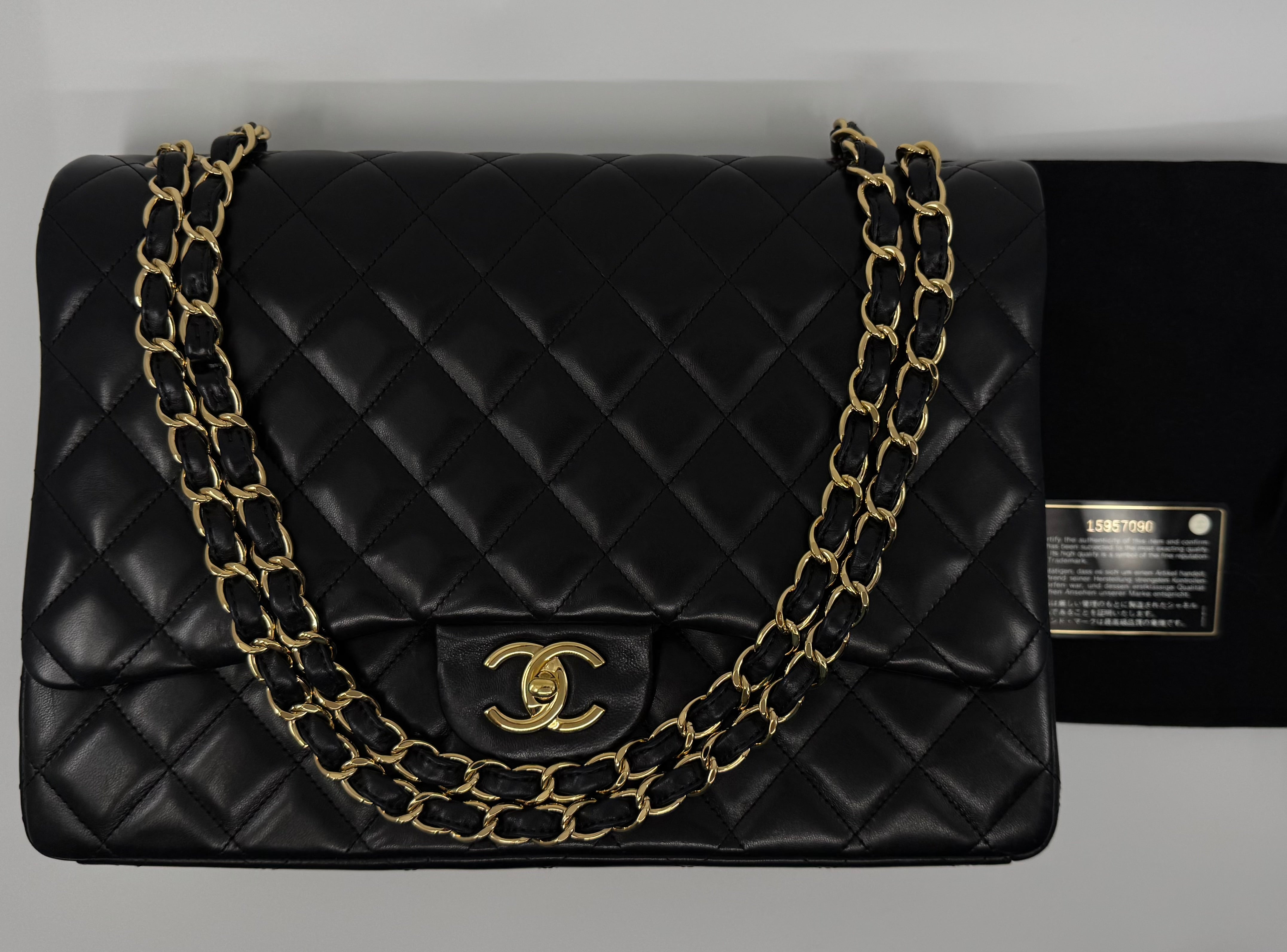 Chanel classic flap bag - Maxi
