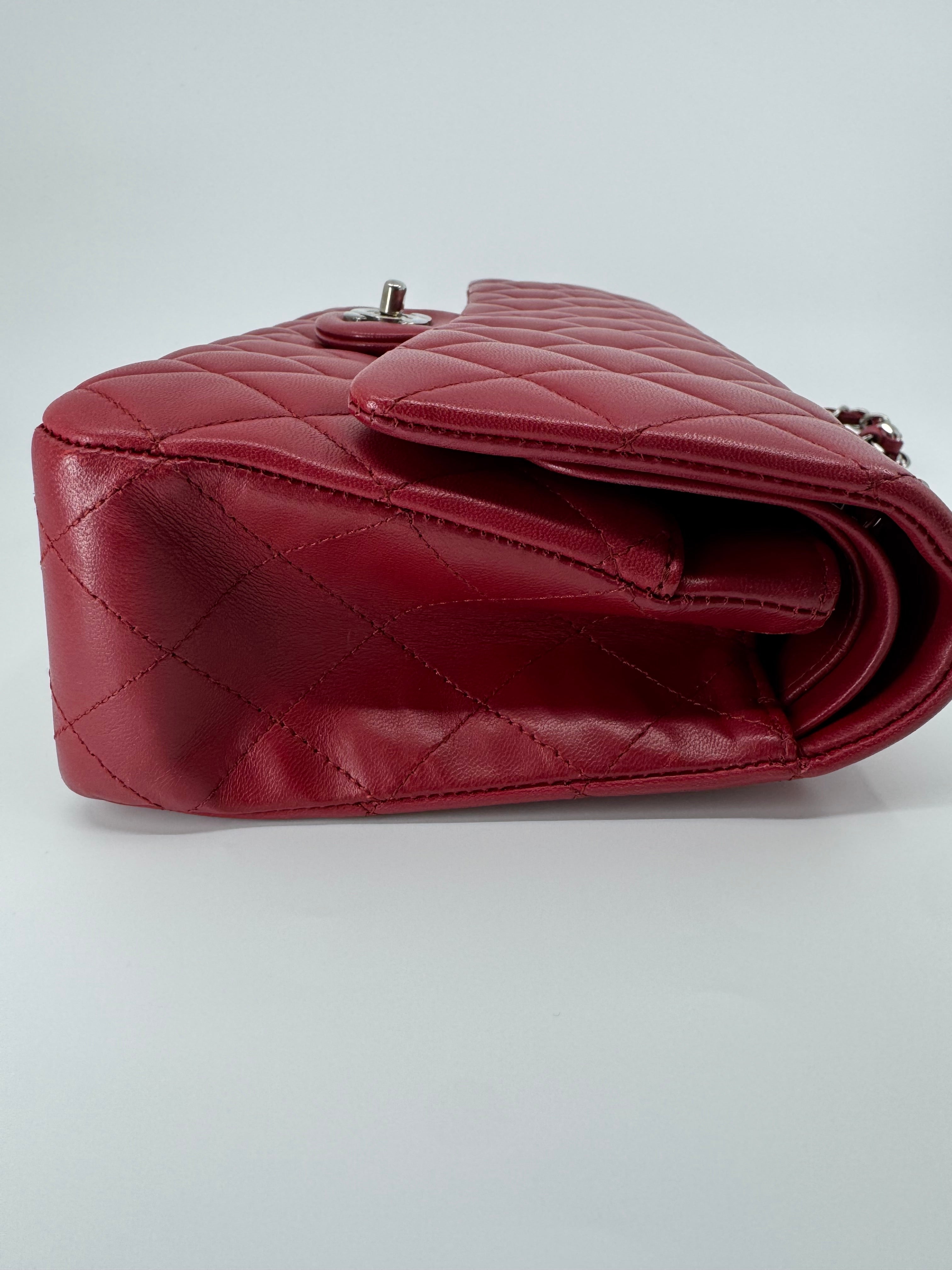 Chanel classic flap bag - Medium