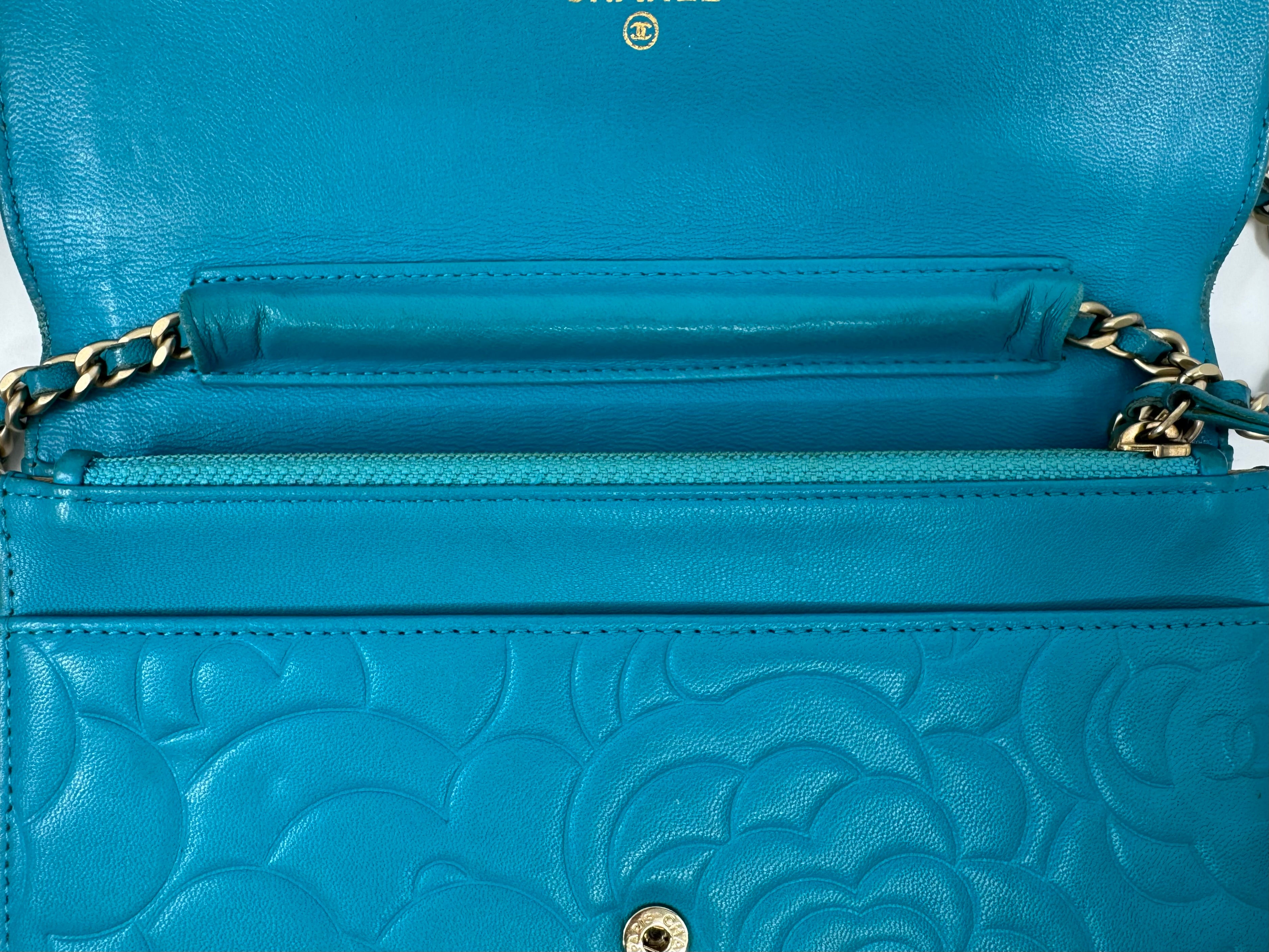 Chanel Camellia - WOC