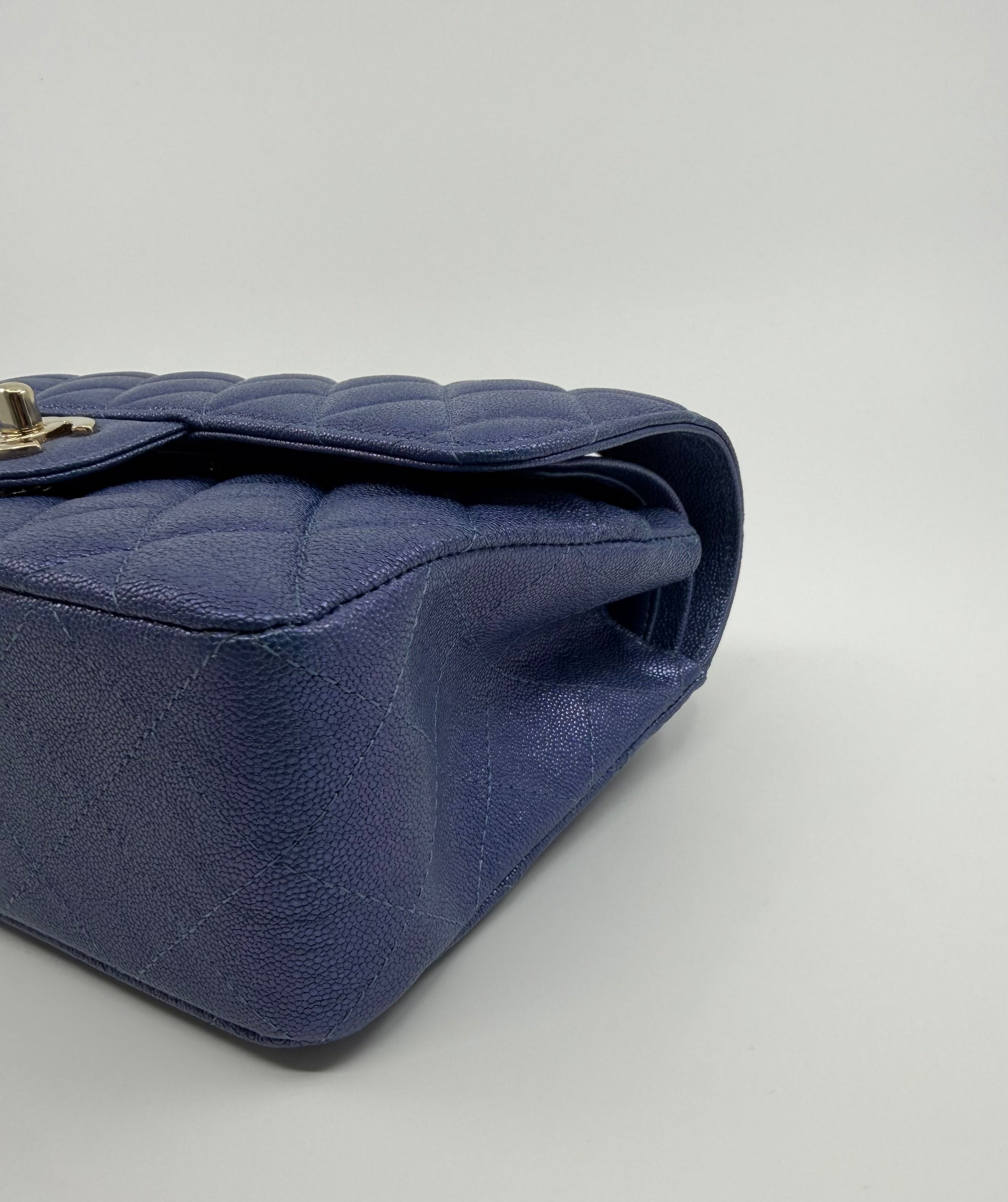 Chanel classic flap bag - Small