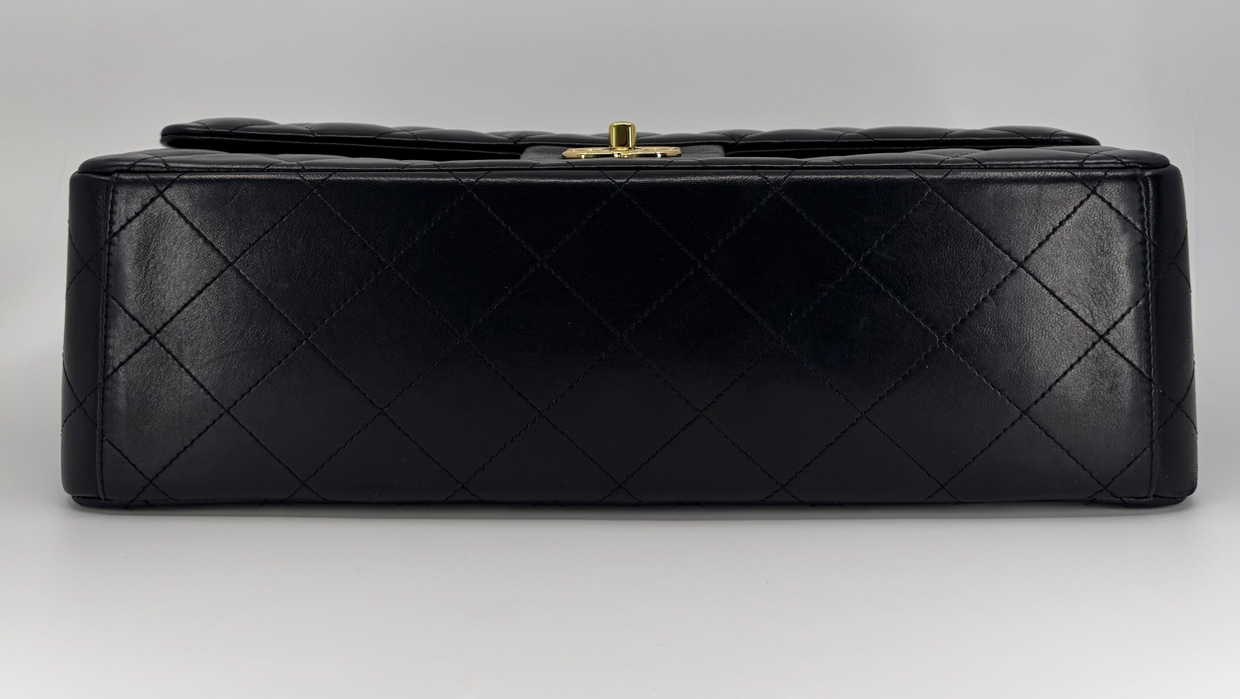Chanel classic flap bag - Maxi