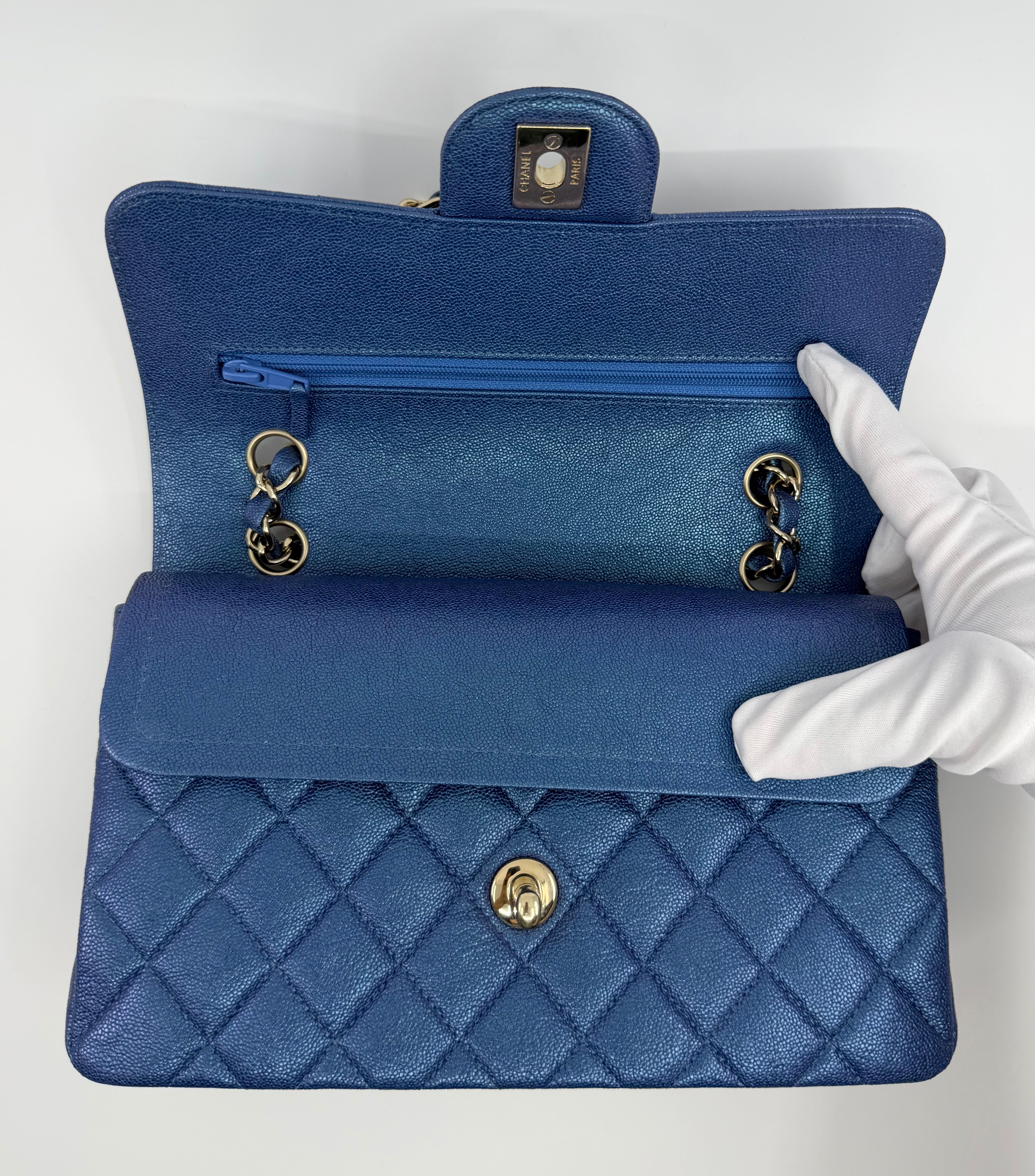 Chanel classic flap bag - Small