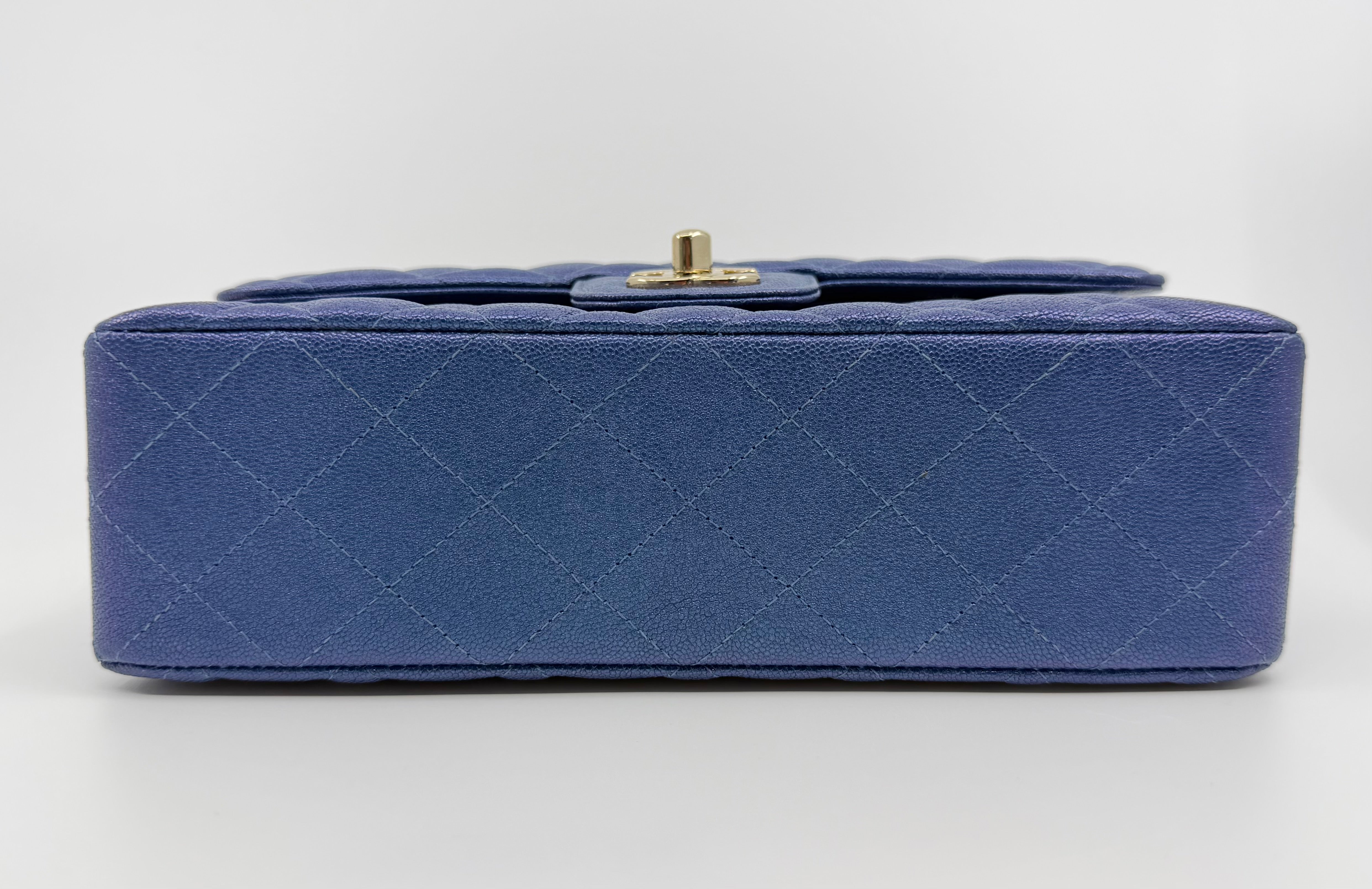 Chanel classic flap bag - Small