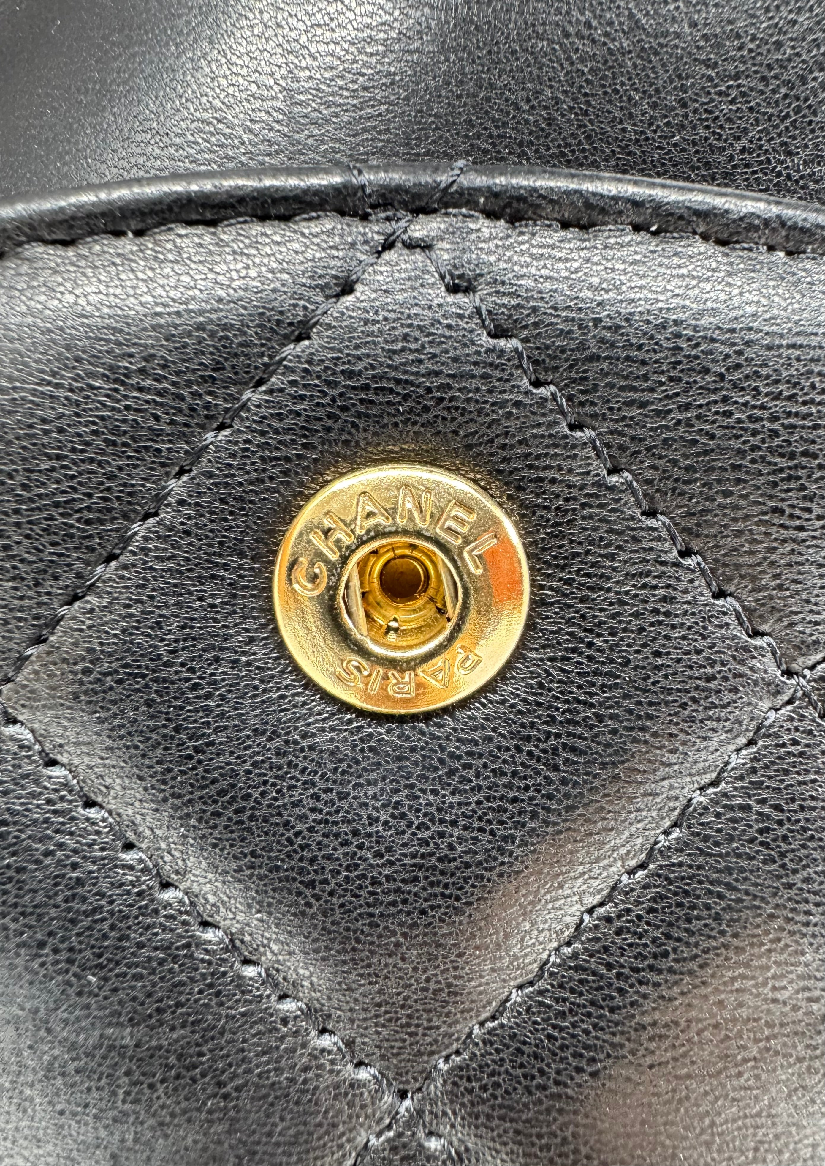 Chanel classic flap bag - Maxi