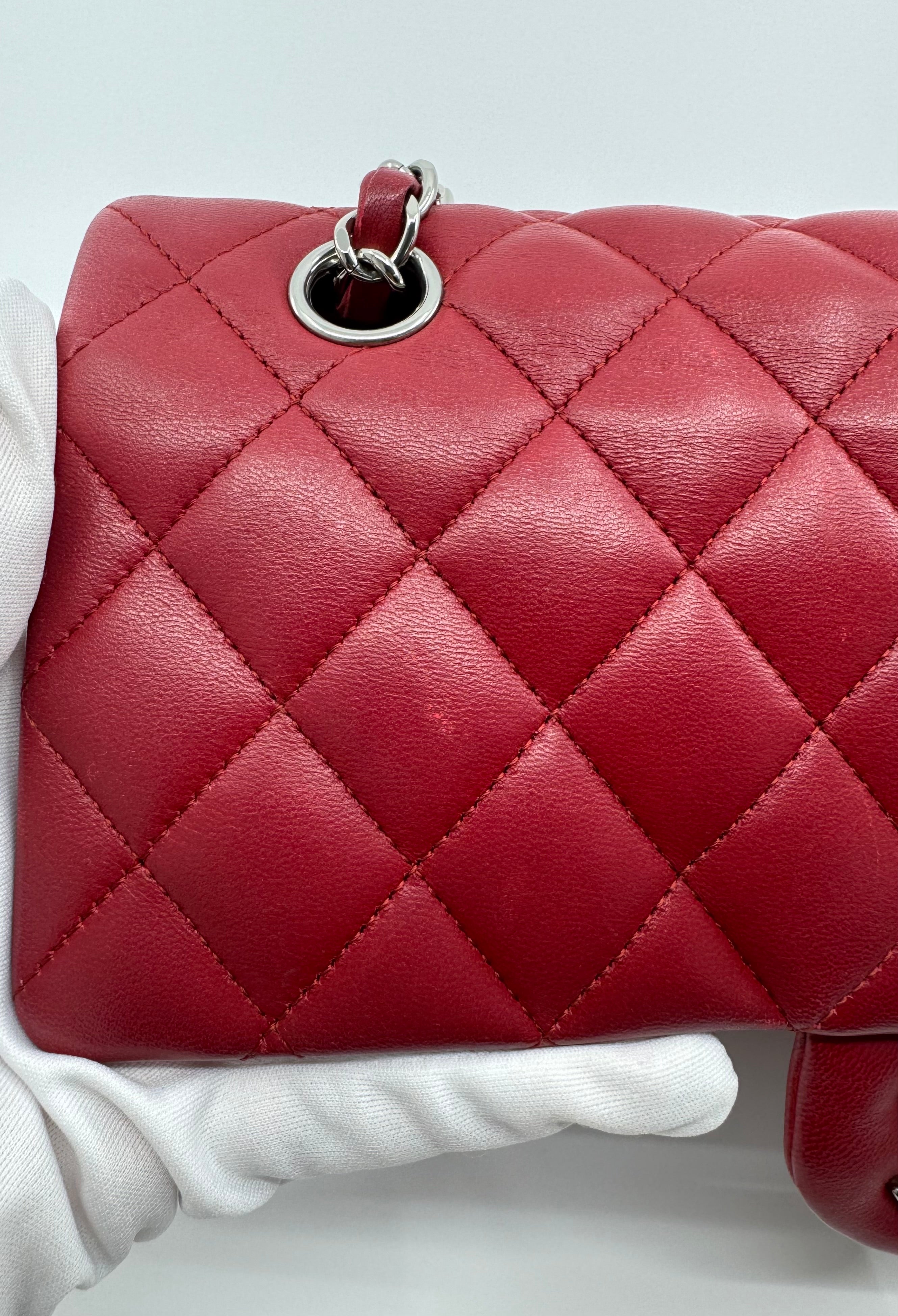 Chanel classic flap bag - Medium