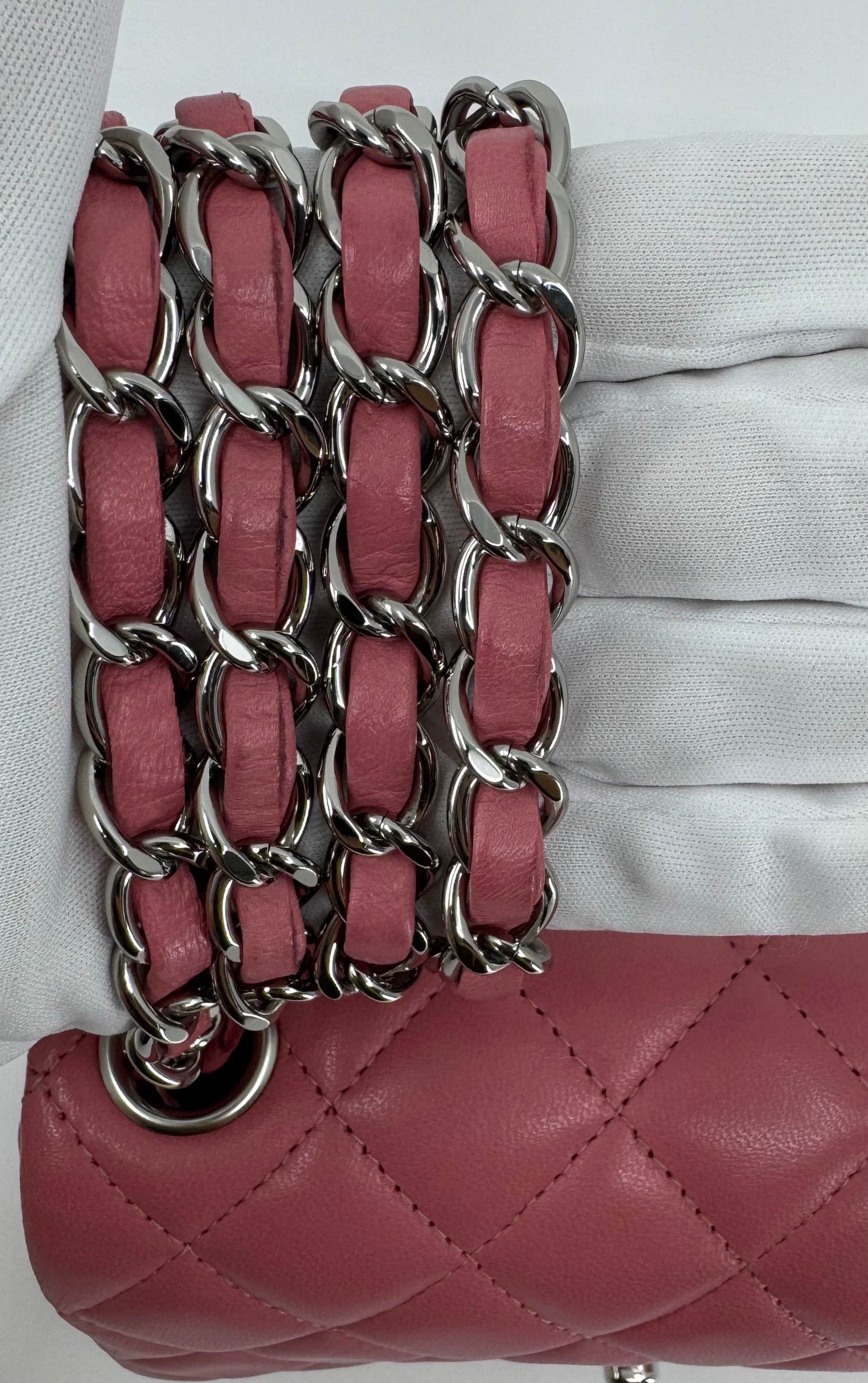 Chanel classic flap bag - Mini square