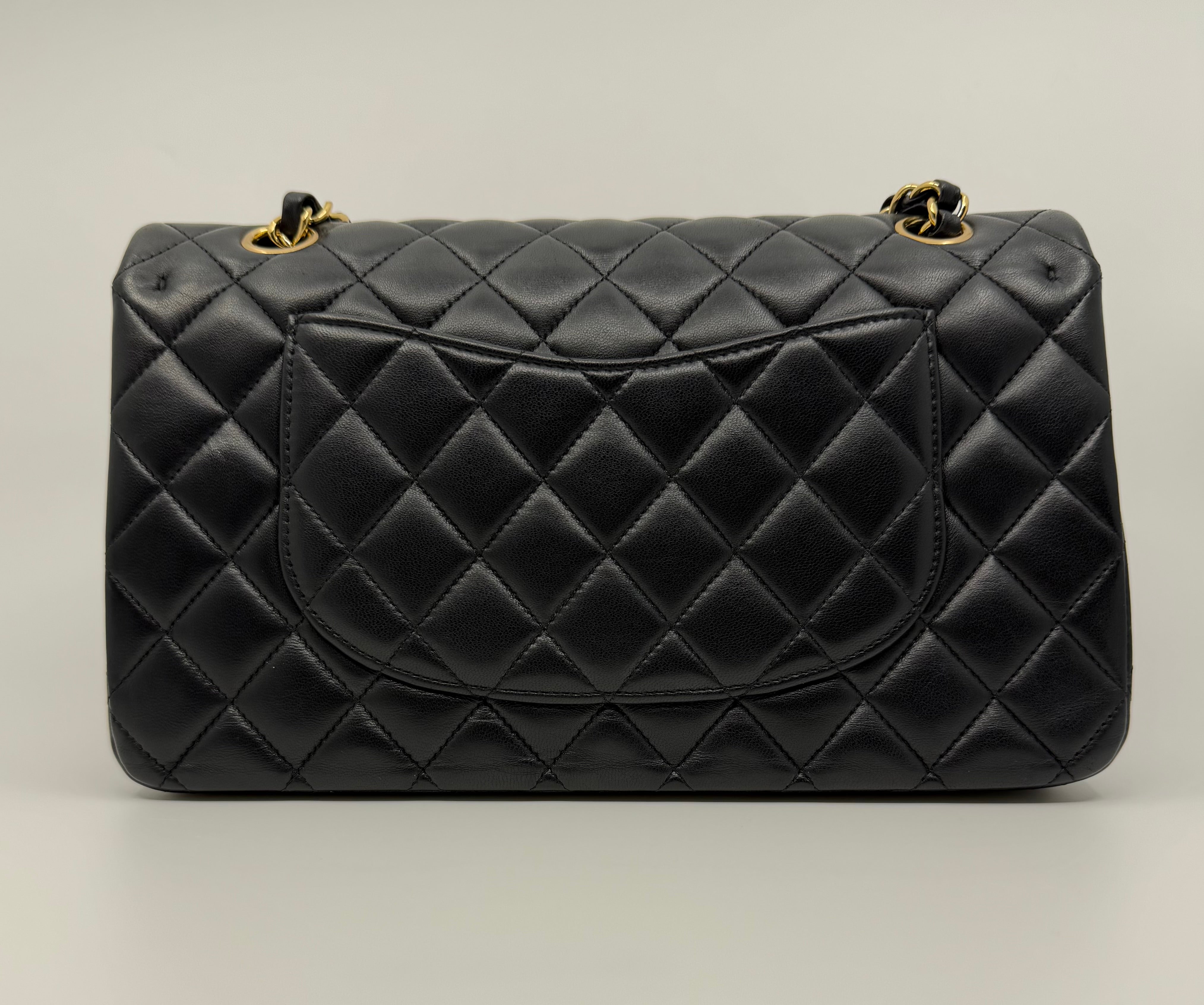 Chanel classic flap bag - Medium