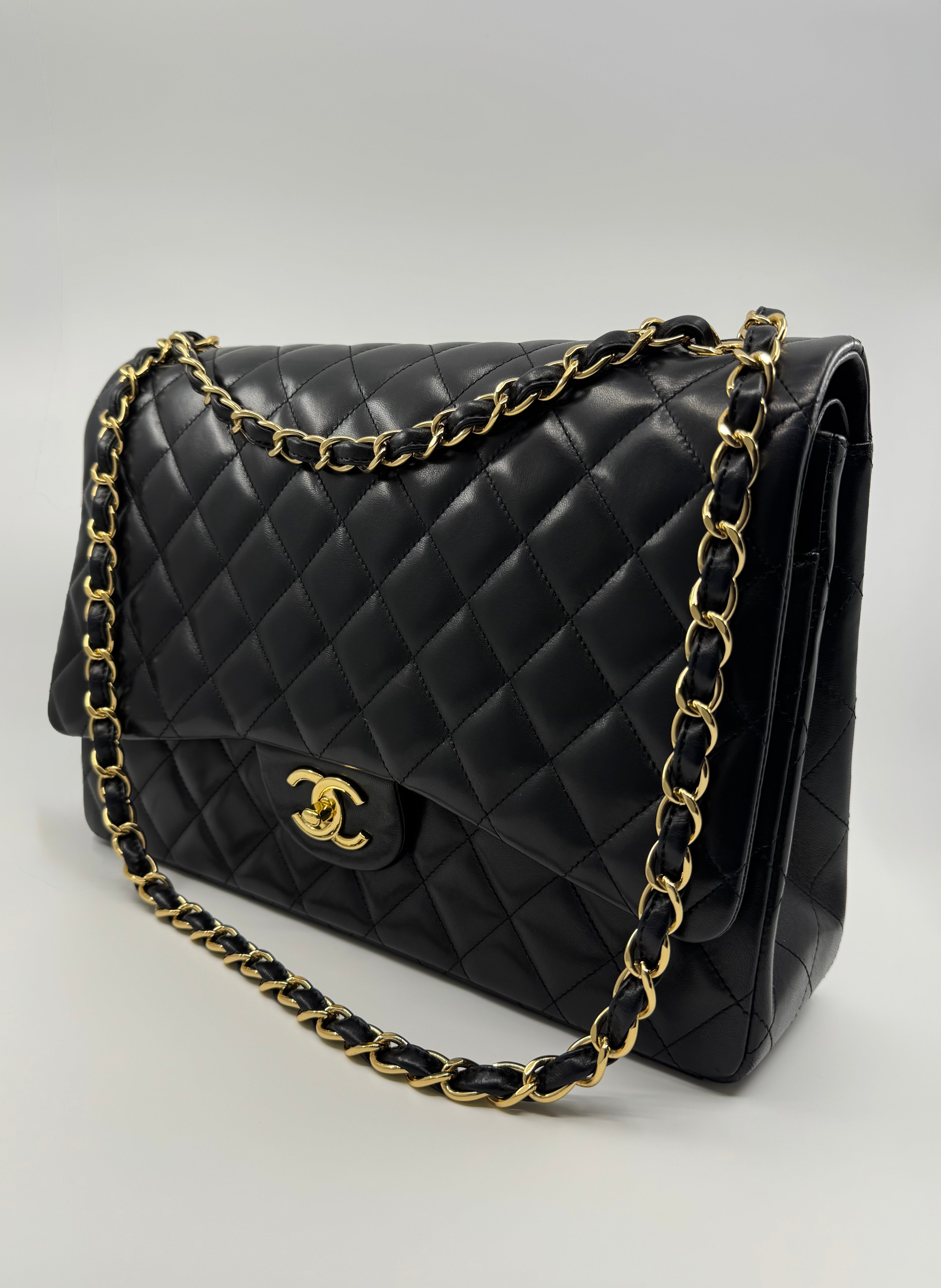 Chanel classic flap bag - Maxi