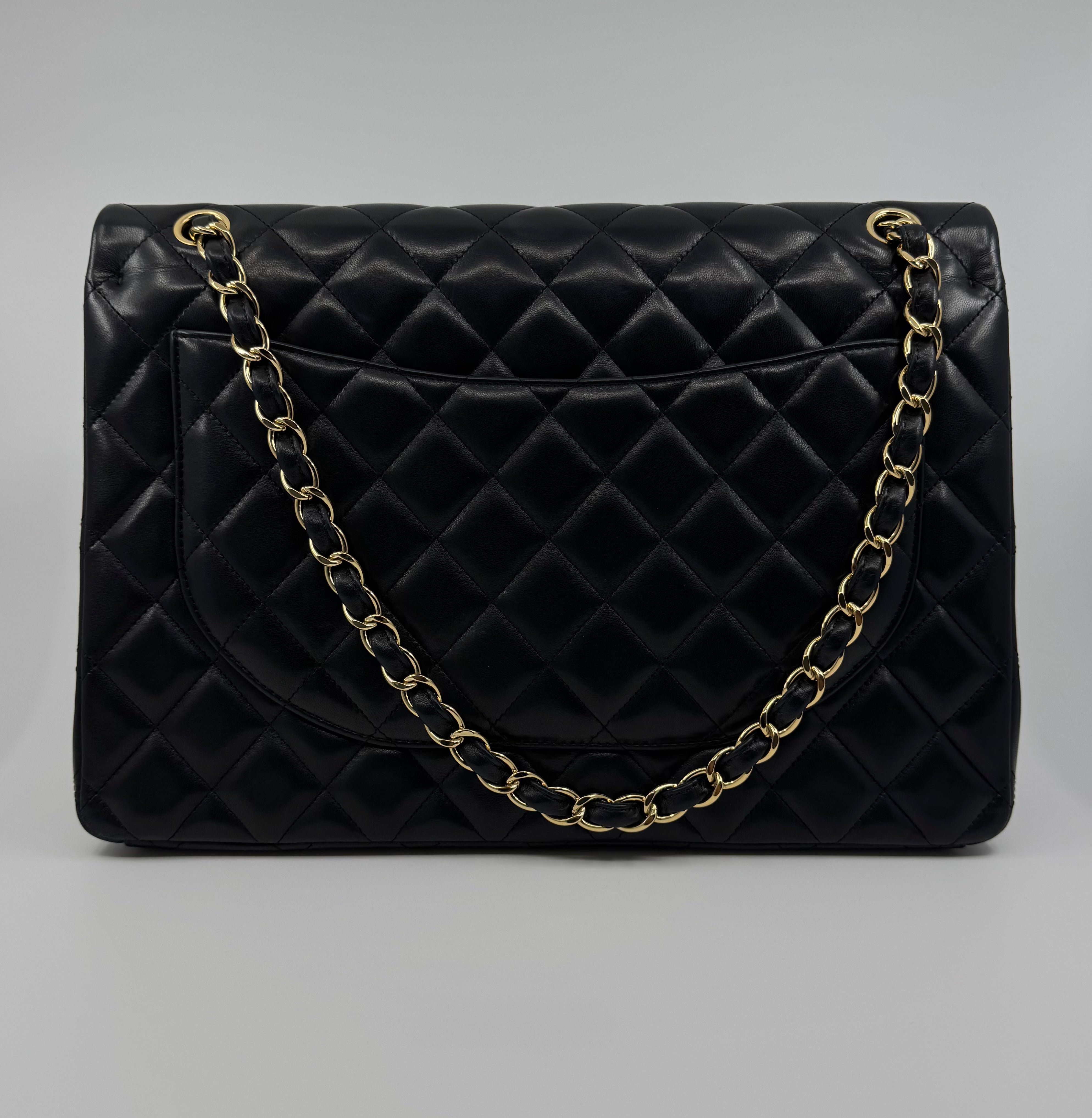 Chanel classic flap bag - Maxi