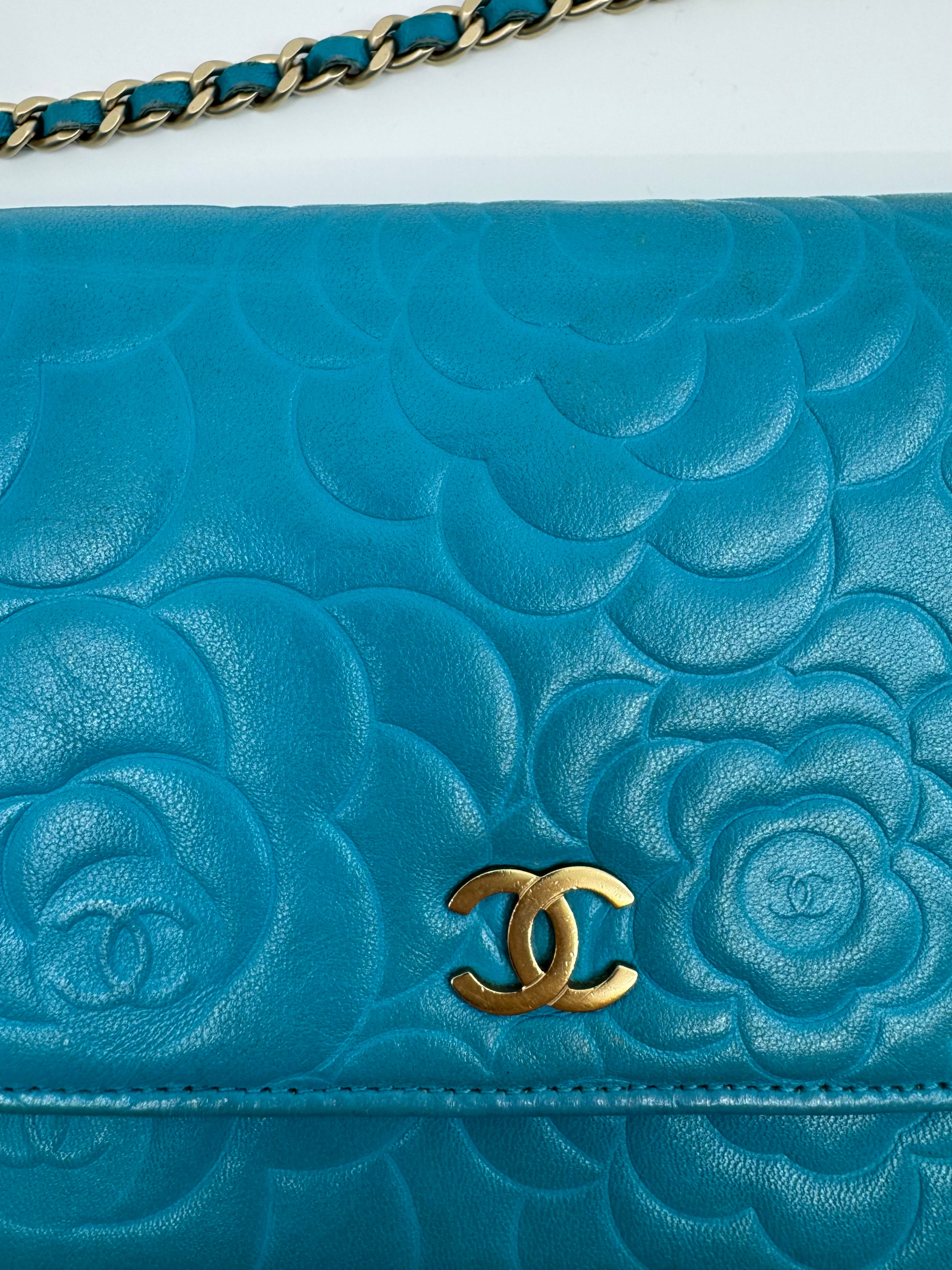 Chanel Camellia - WOC