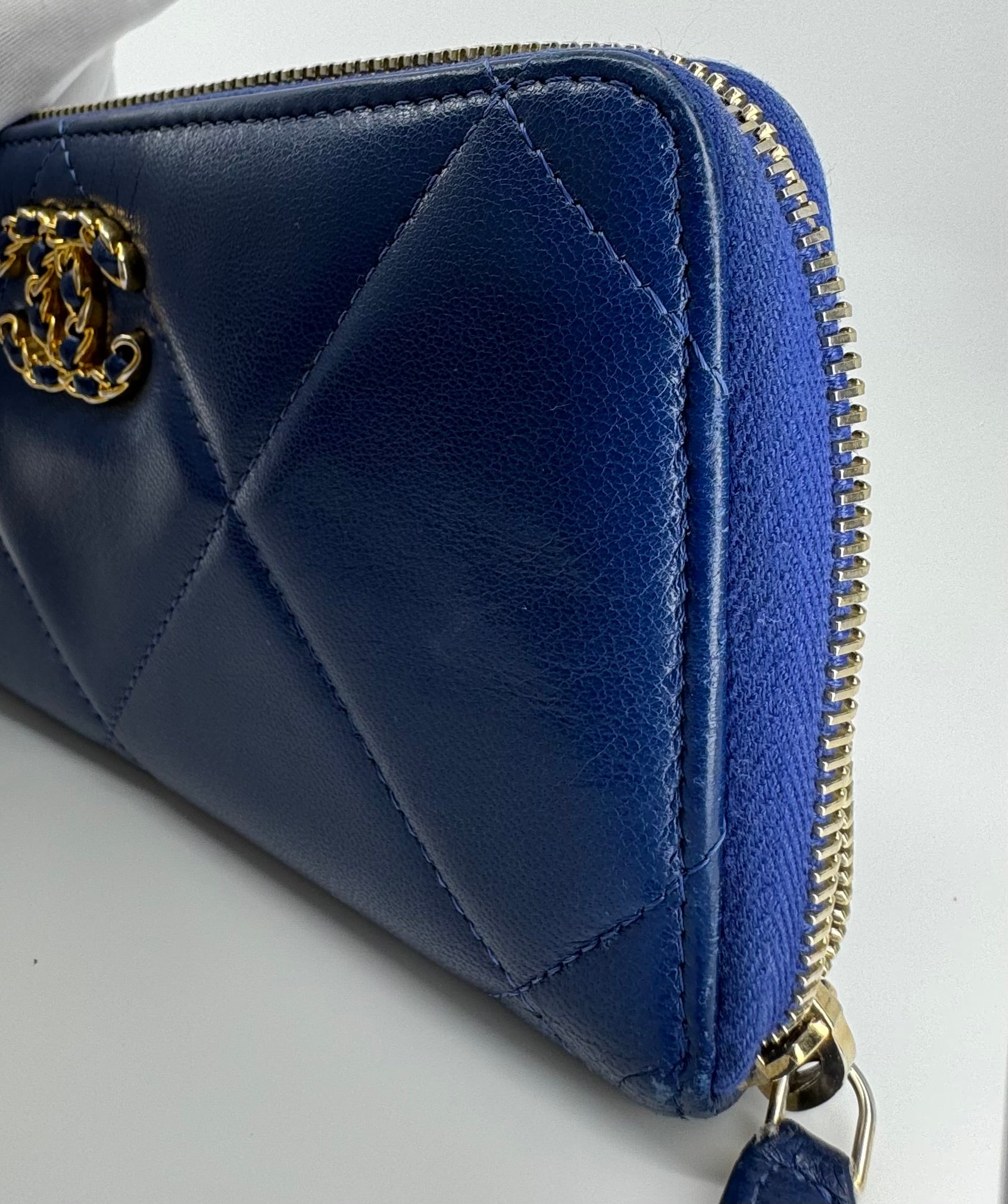Chanel wallet