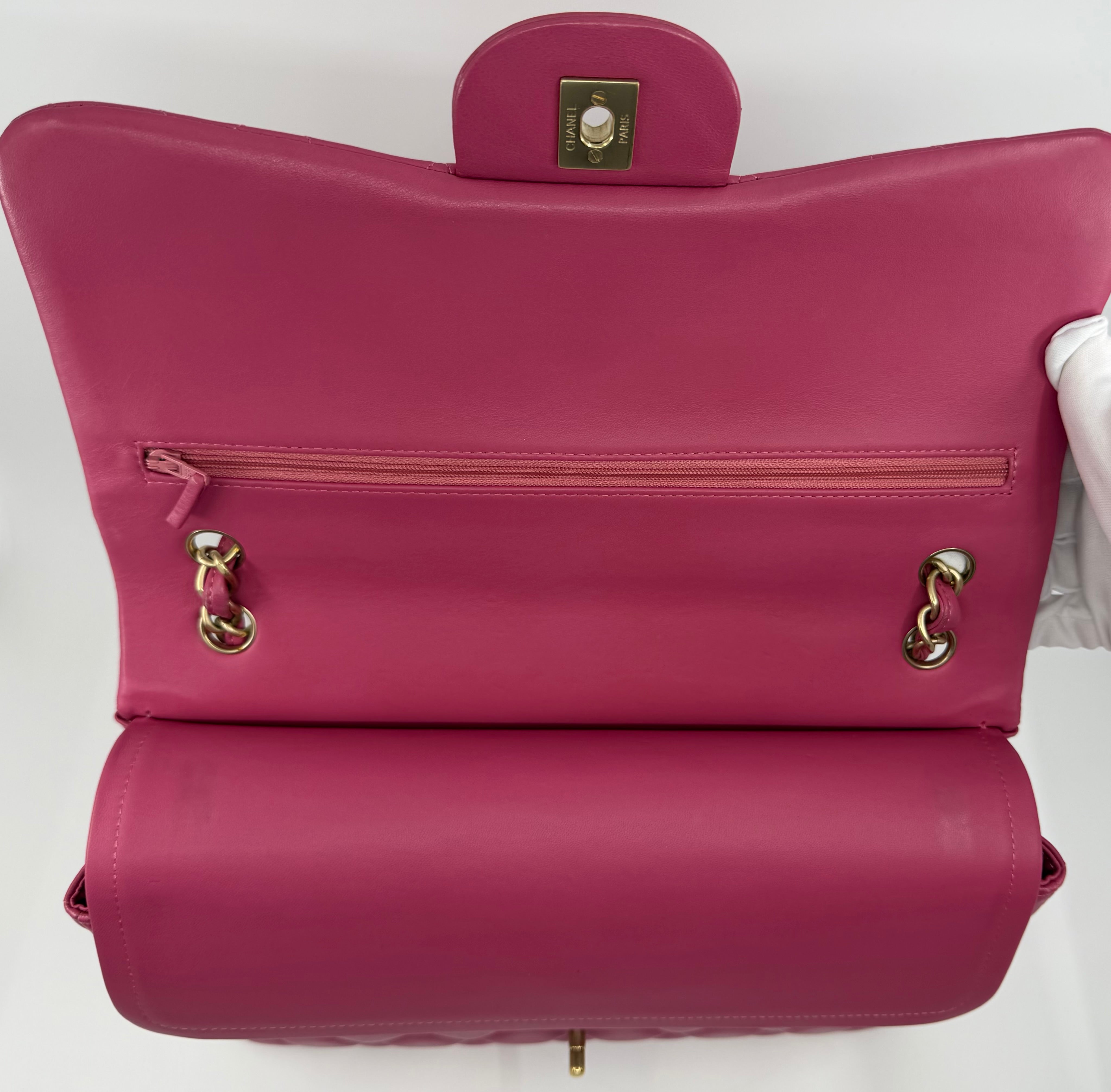 Chanel classic flap bag - Jumbo