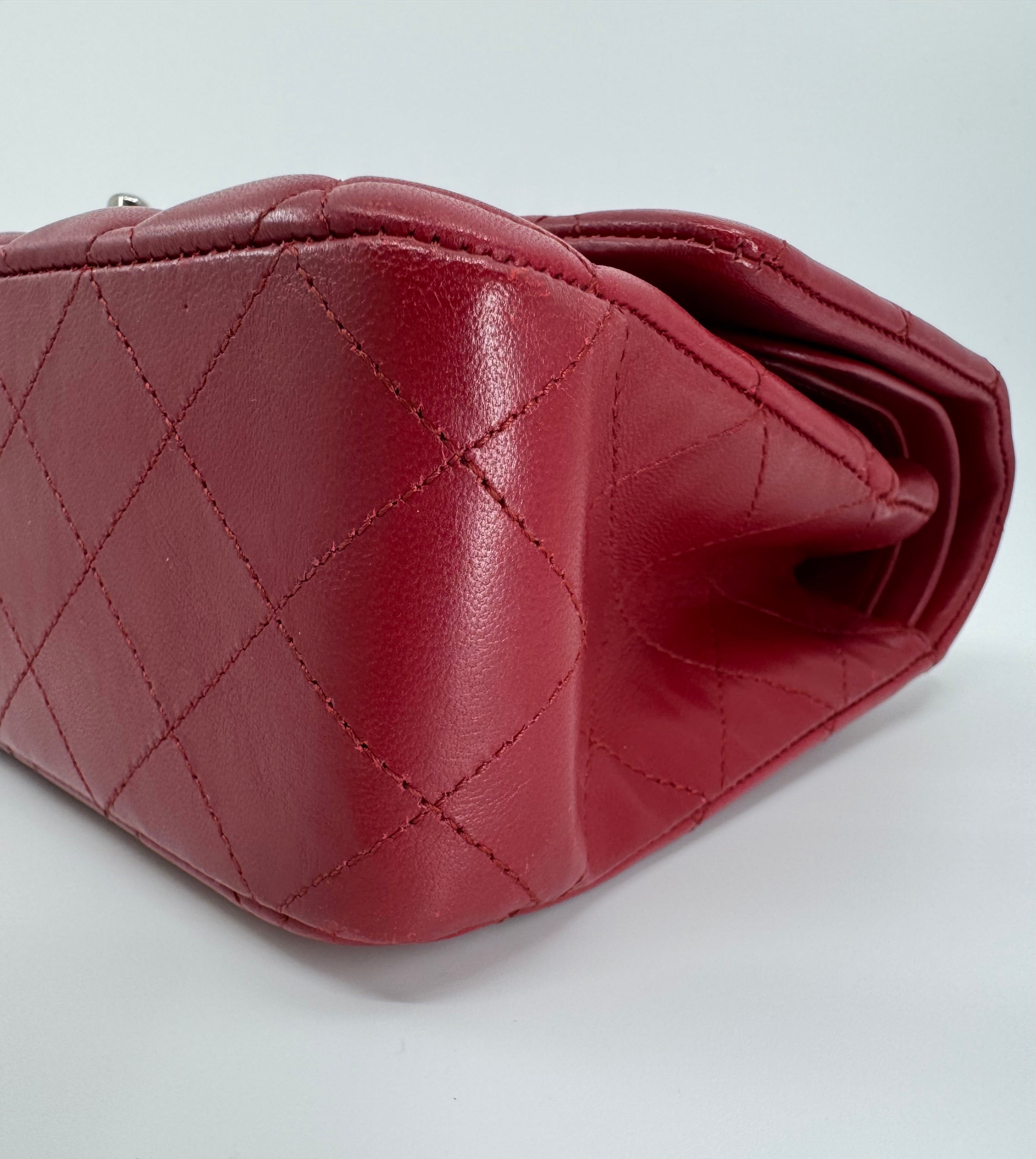 Chanel classic flap bag - Medium