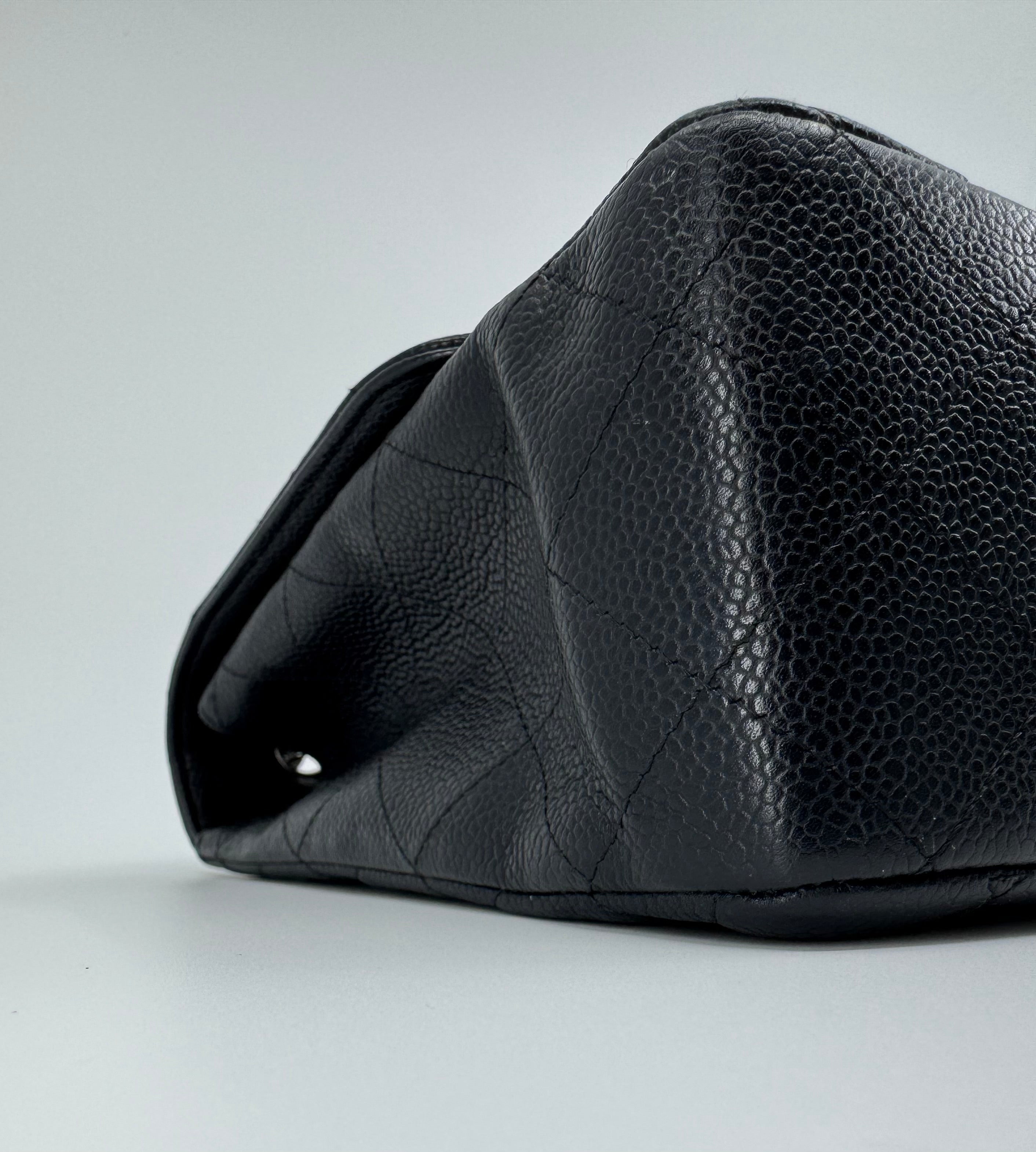 Chanel classic flap bag - Jumbo