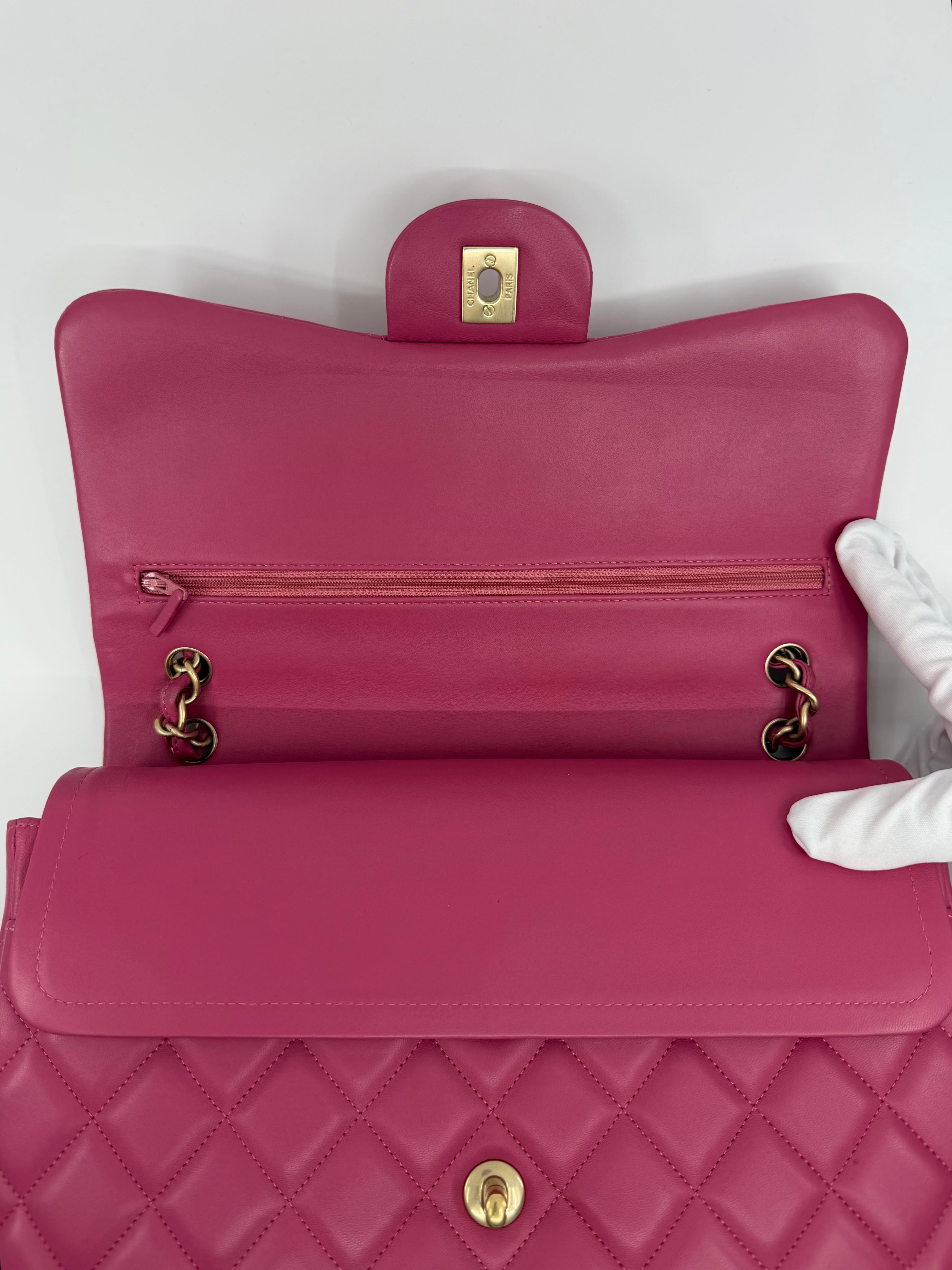 Chanel classic flap bag - Jumbo