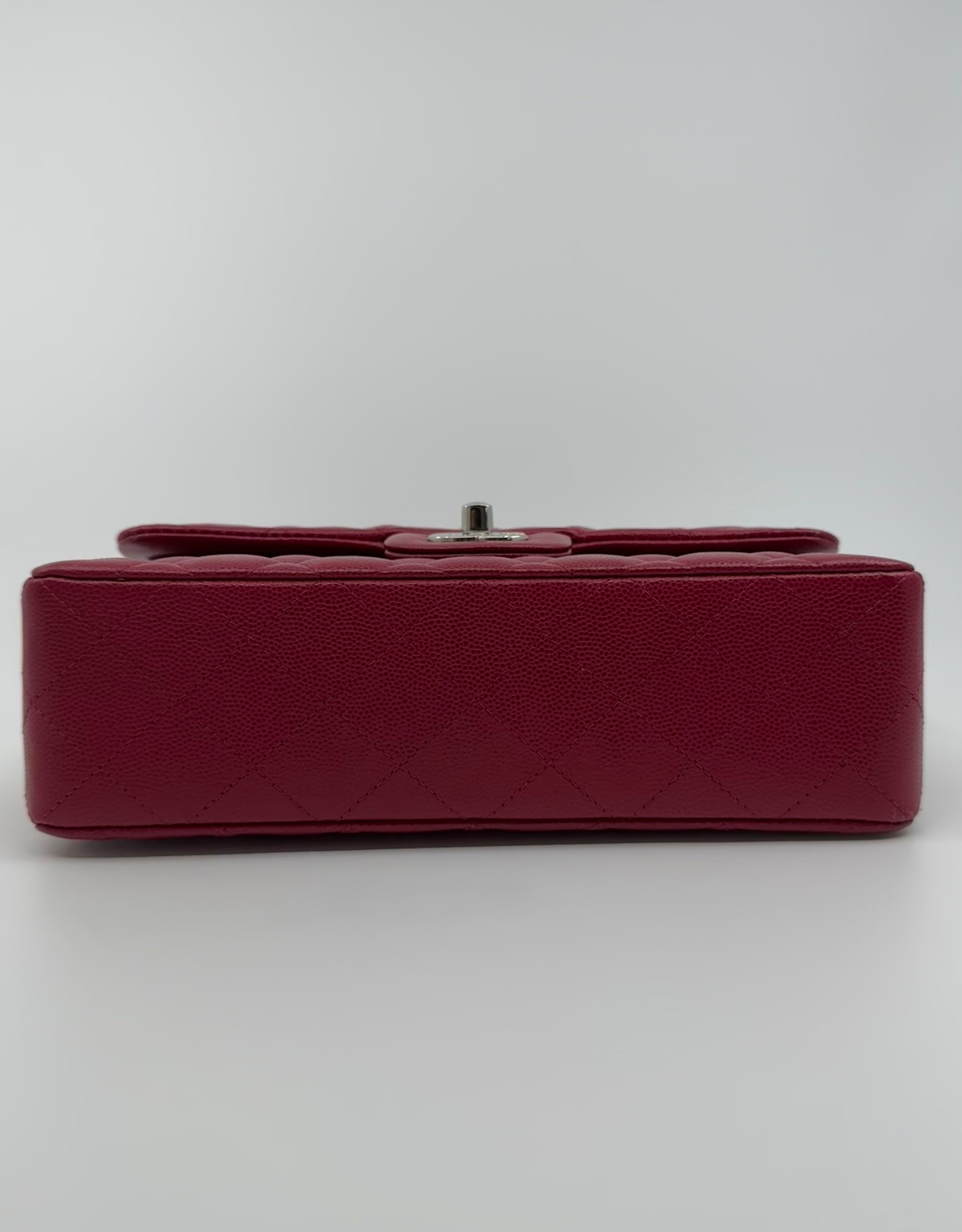 Chanel classic flap small