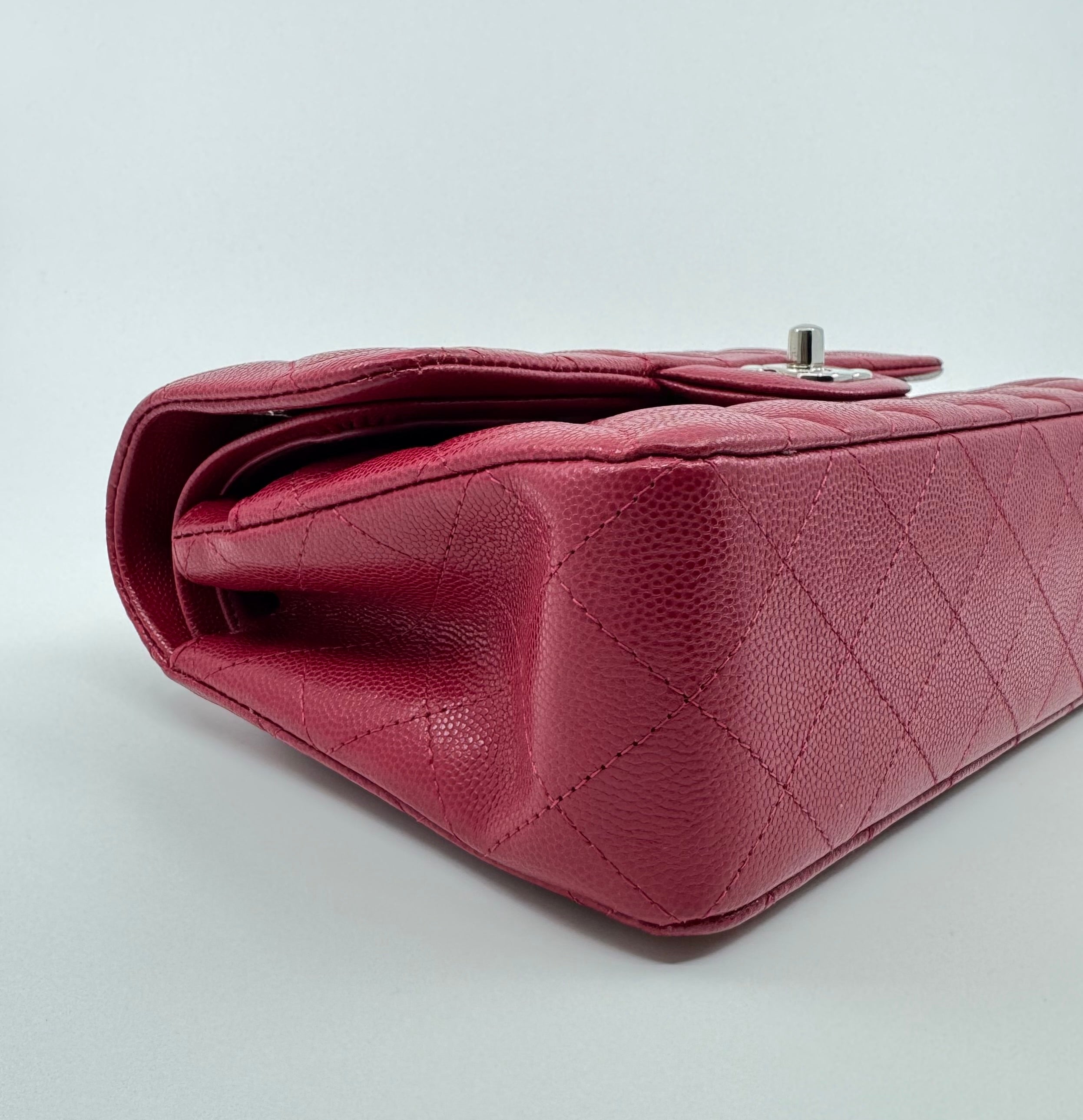 Chanel classic flap small