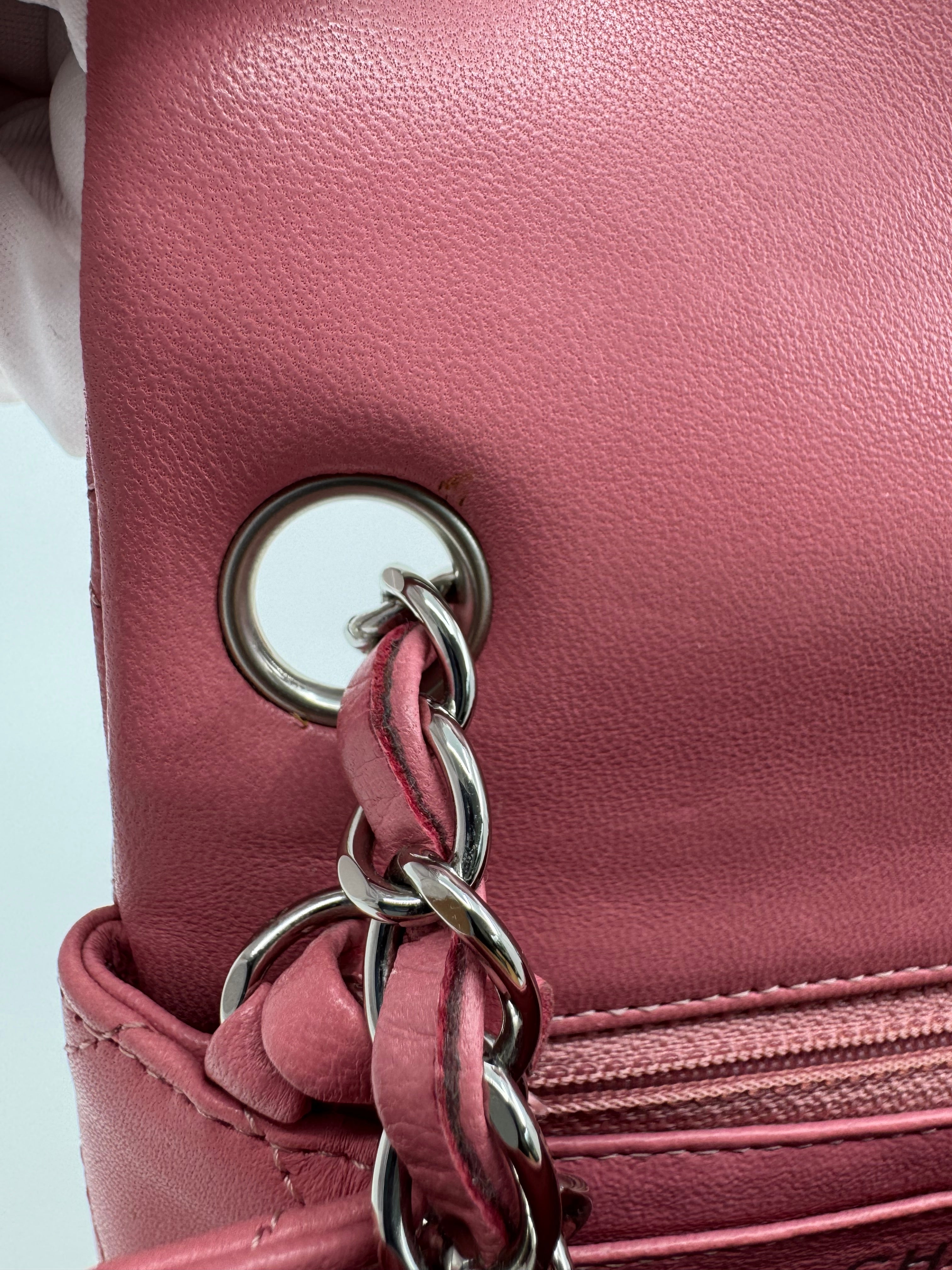 Chanel classic flap bag - Mini square