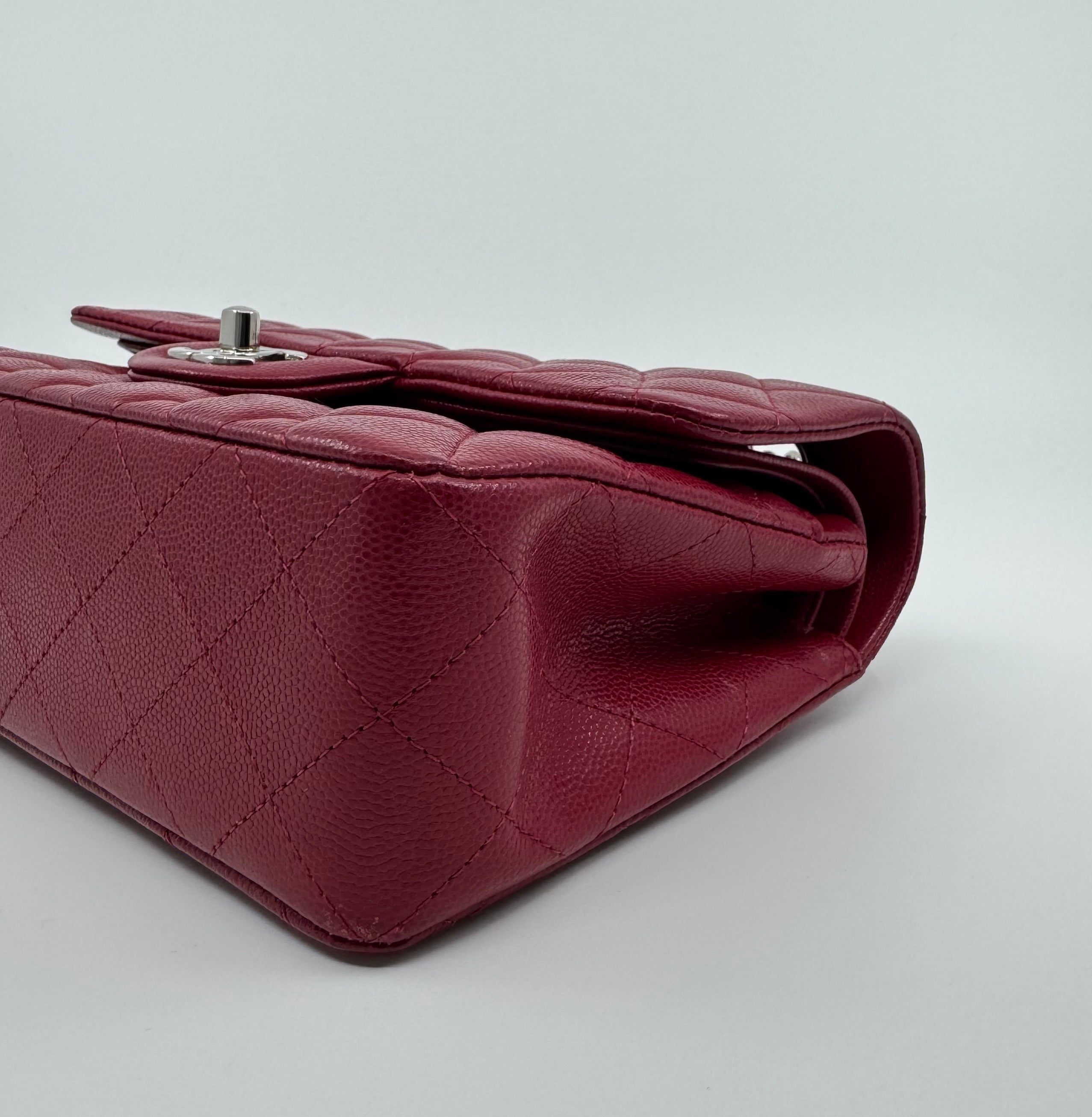 Chanel classic flap small