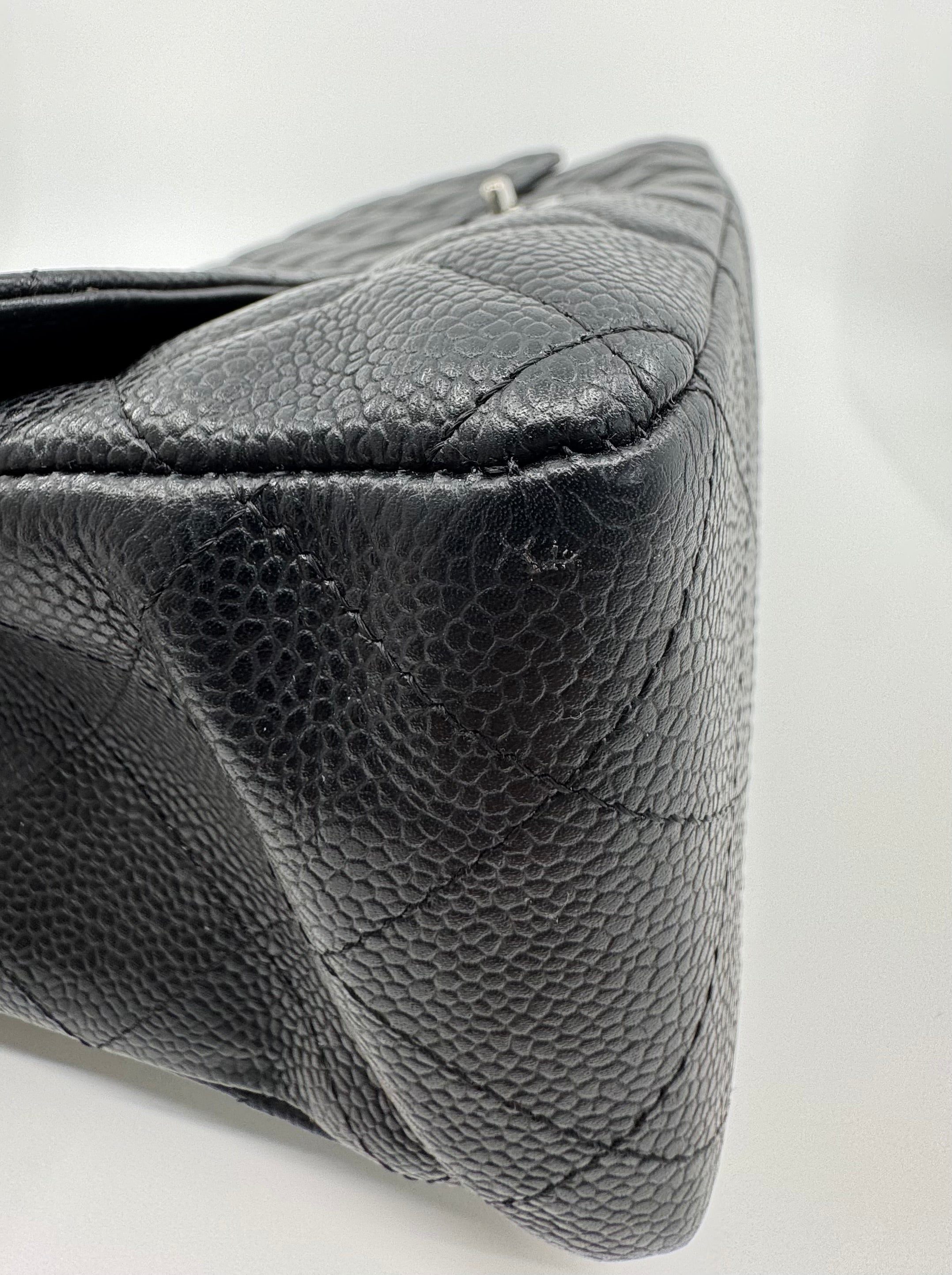 Chanel classic flap bag - Jumbo