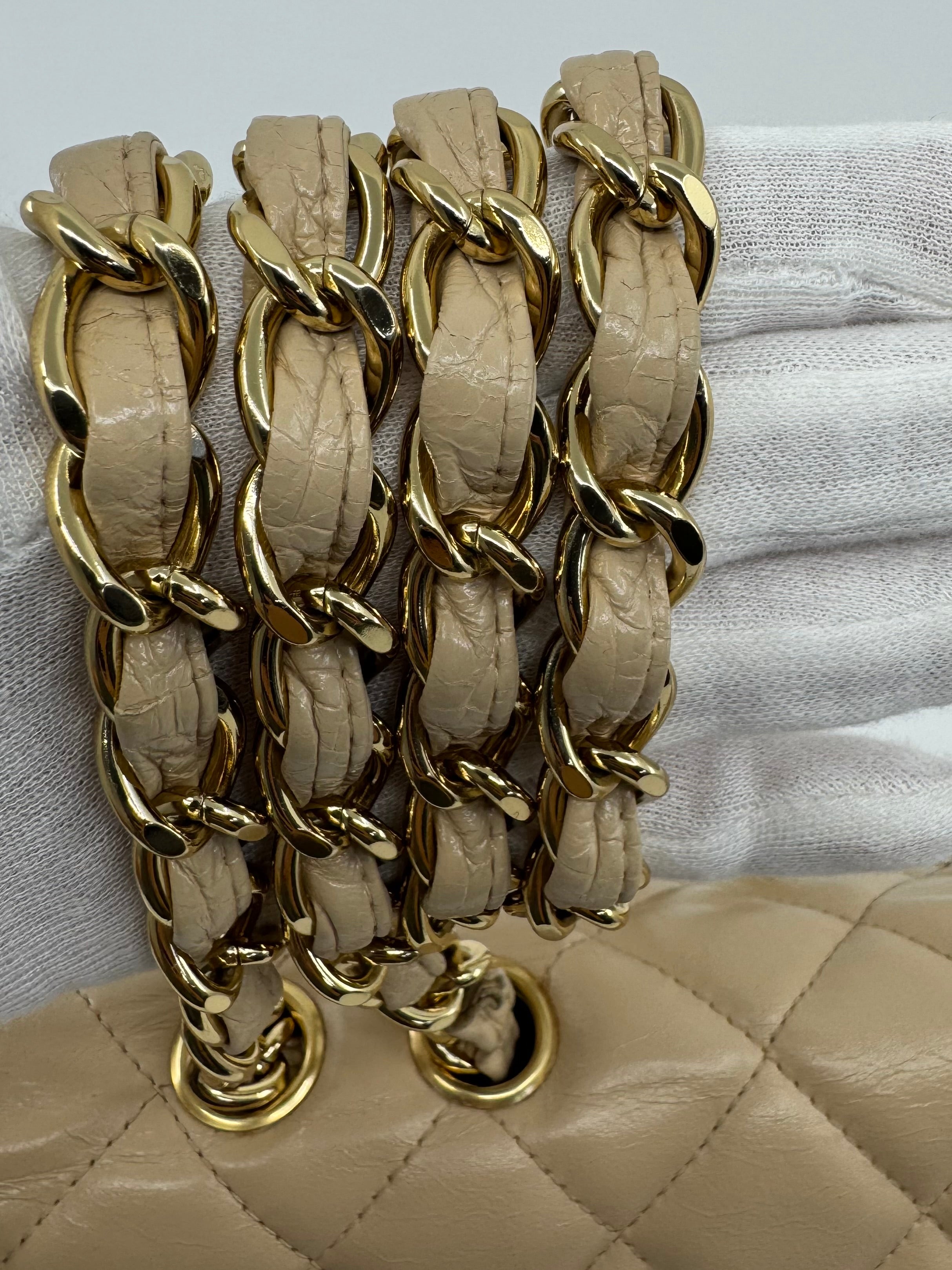 Chanel classic flap bag - Jumbo