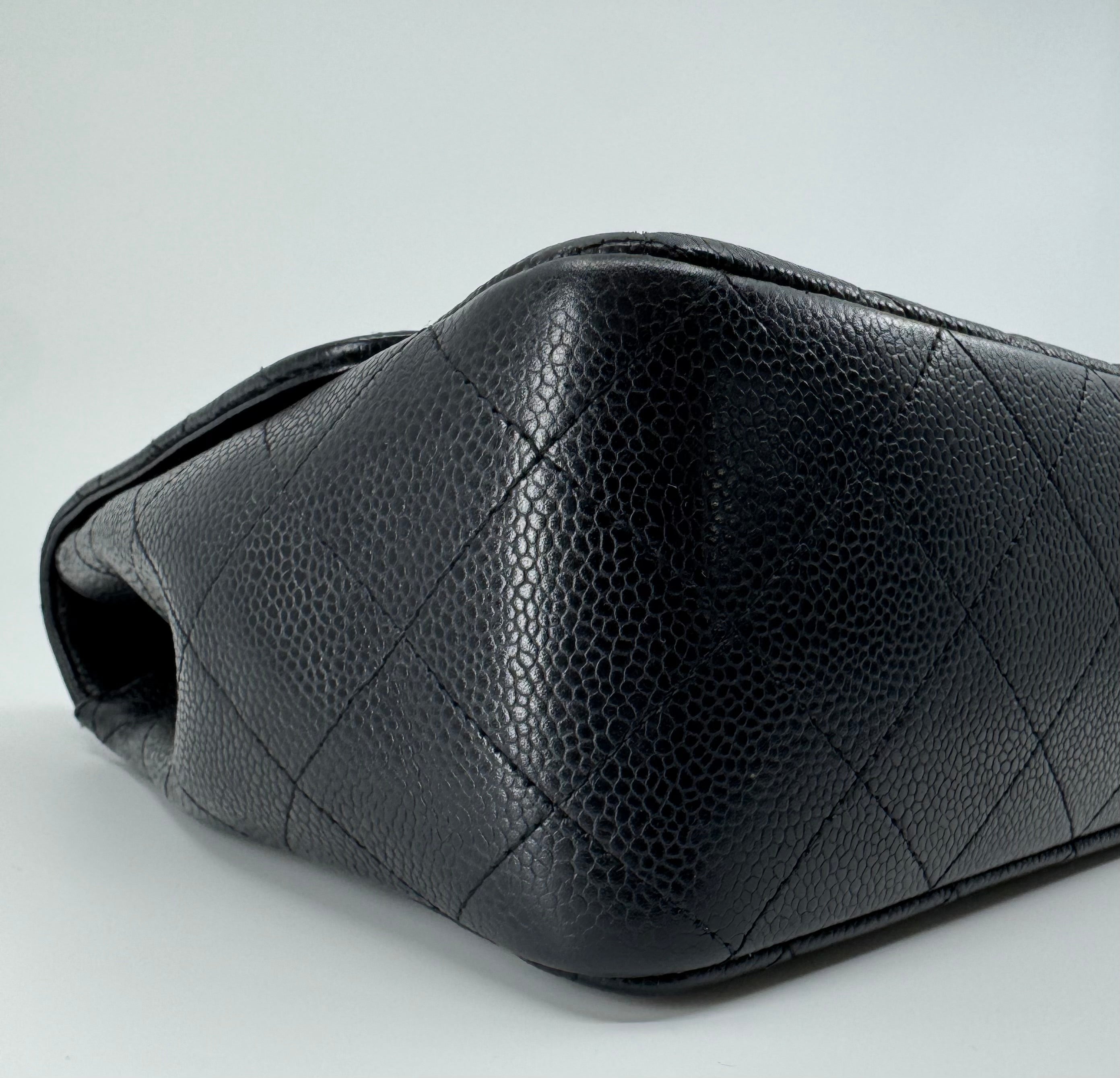 Chanel classic flap bag - Jumbo