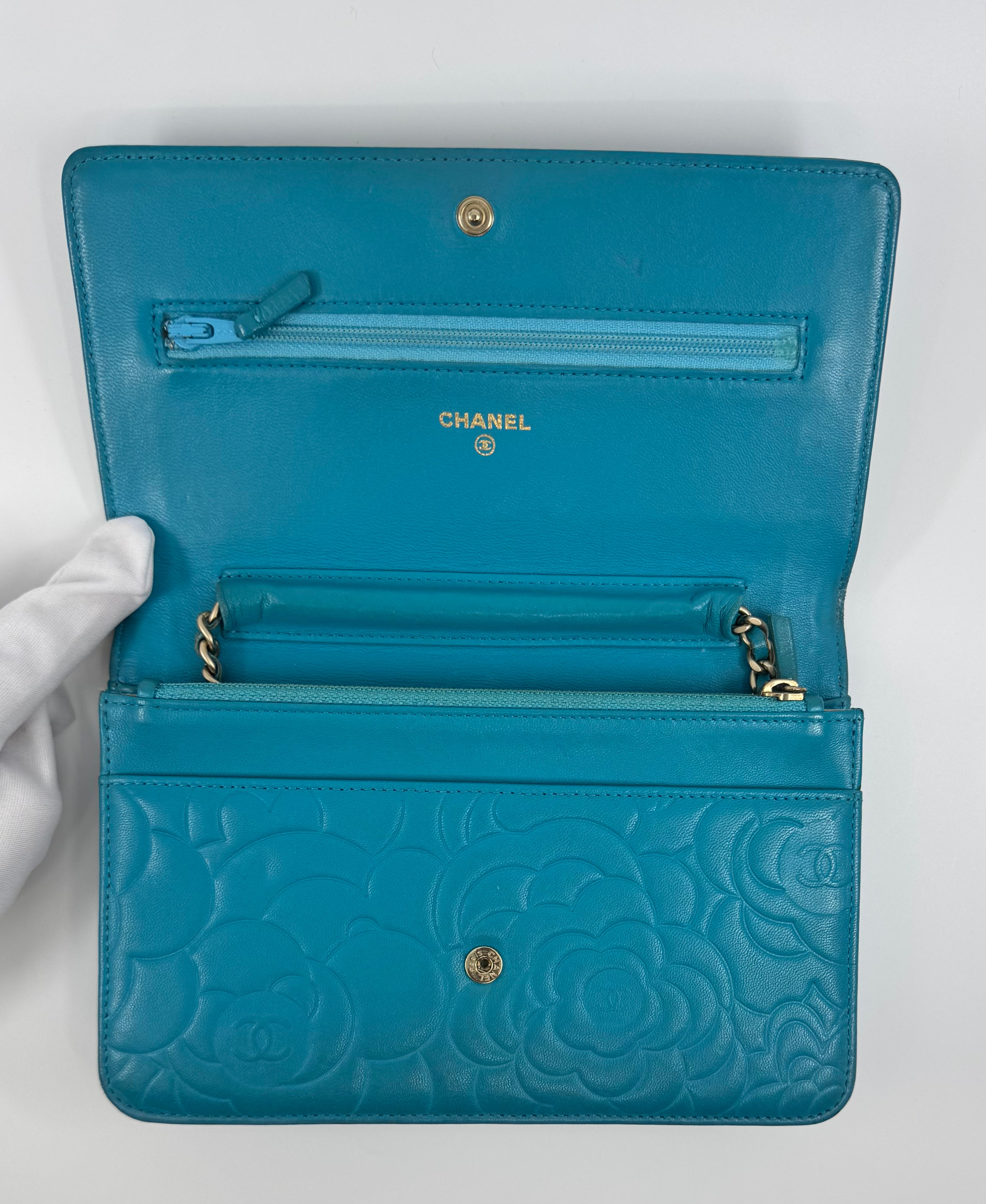Chanel Camellia - WOC