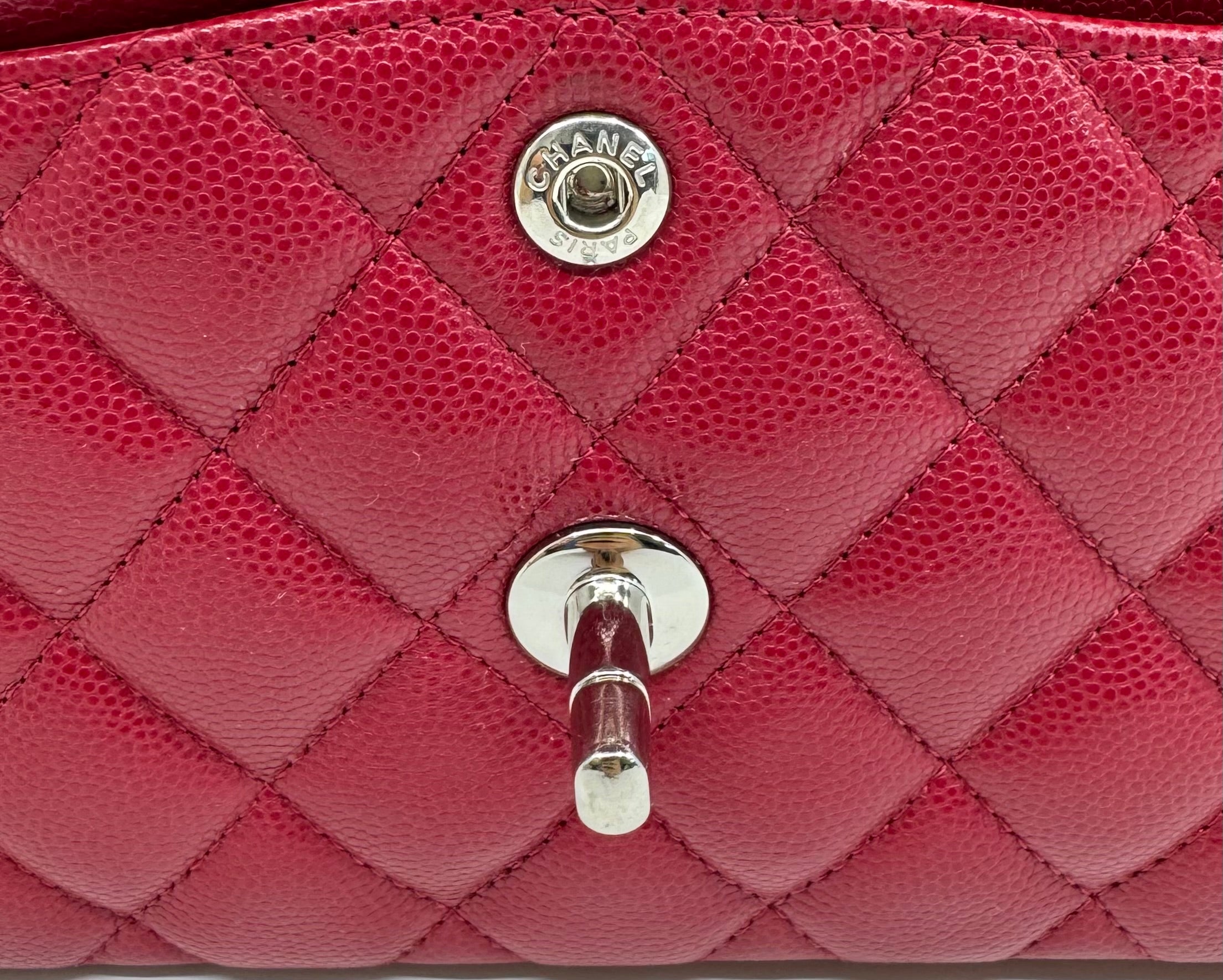 Chanel classic flap small