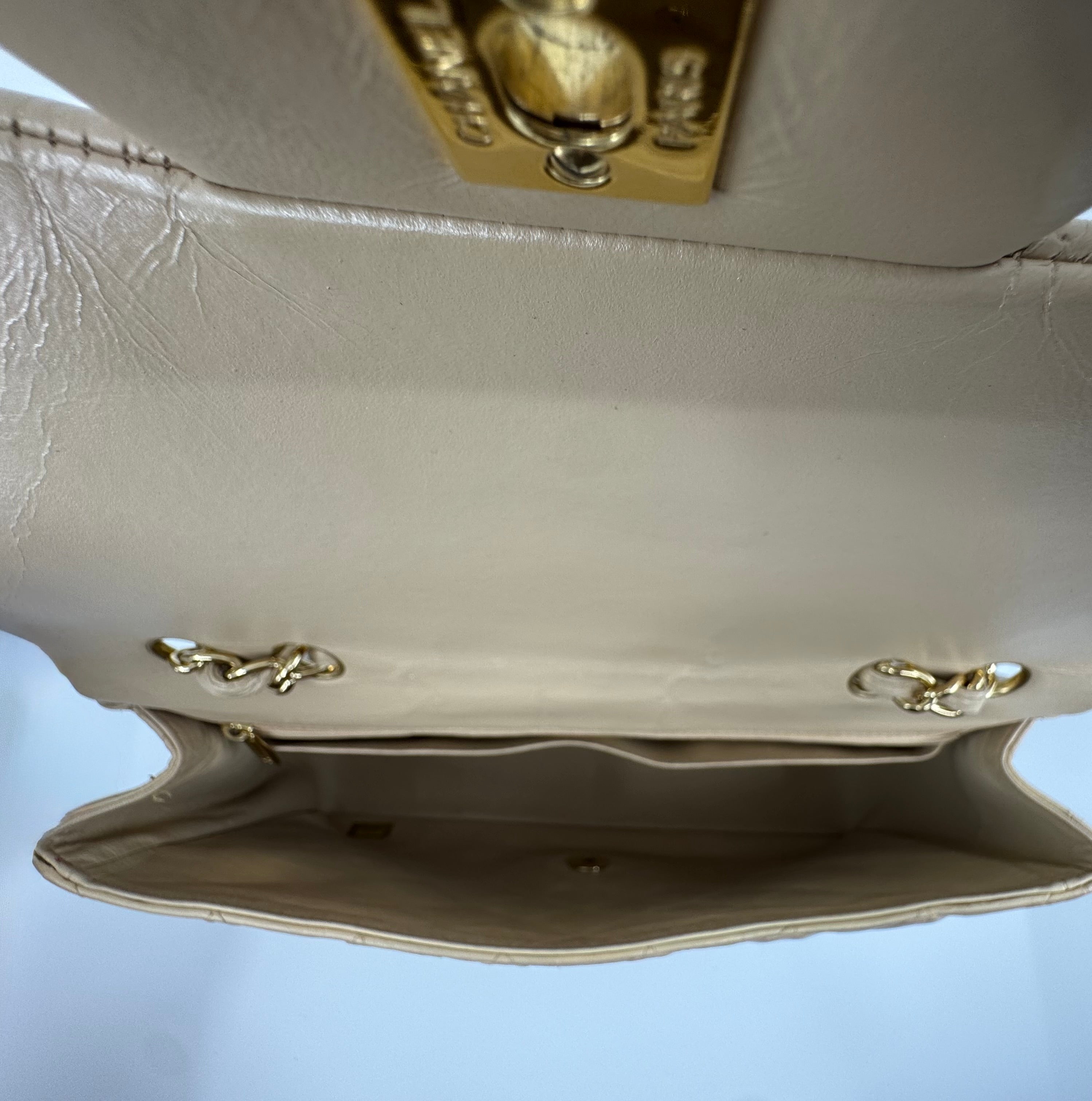Chanel classic flap bag - Jumbo