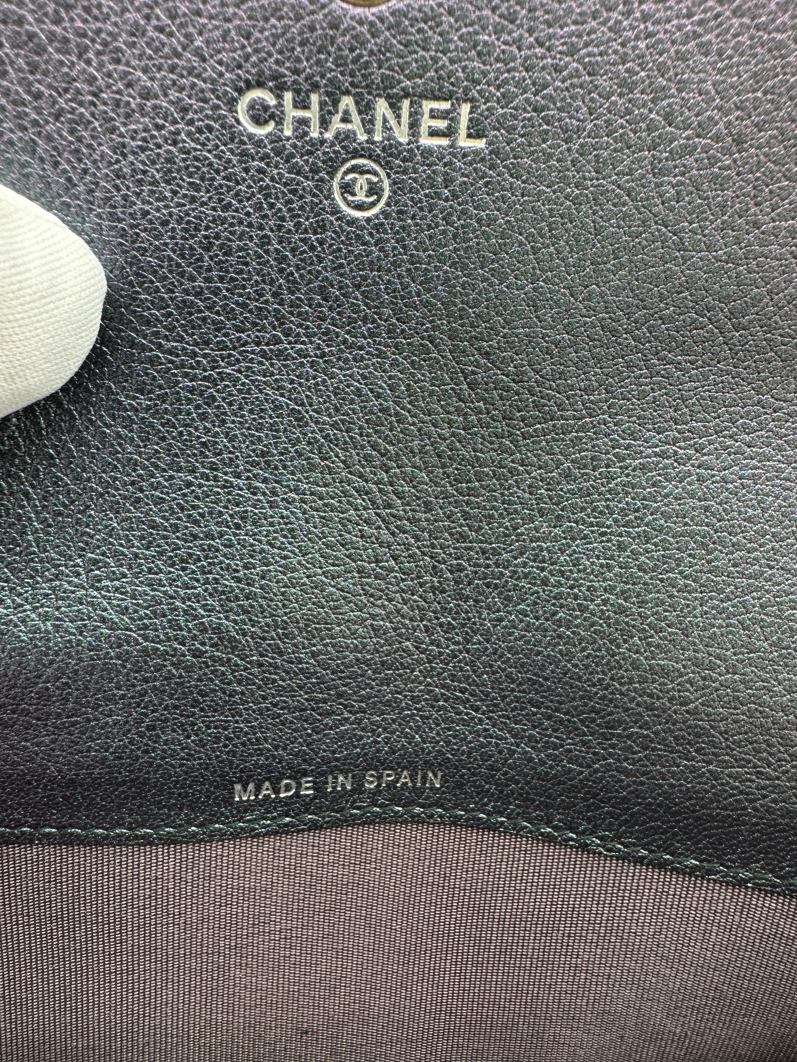 Chanel wallet