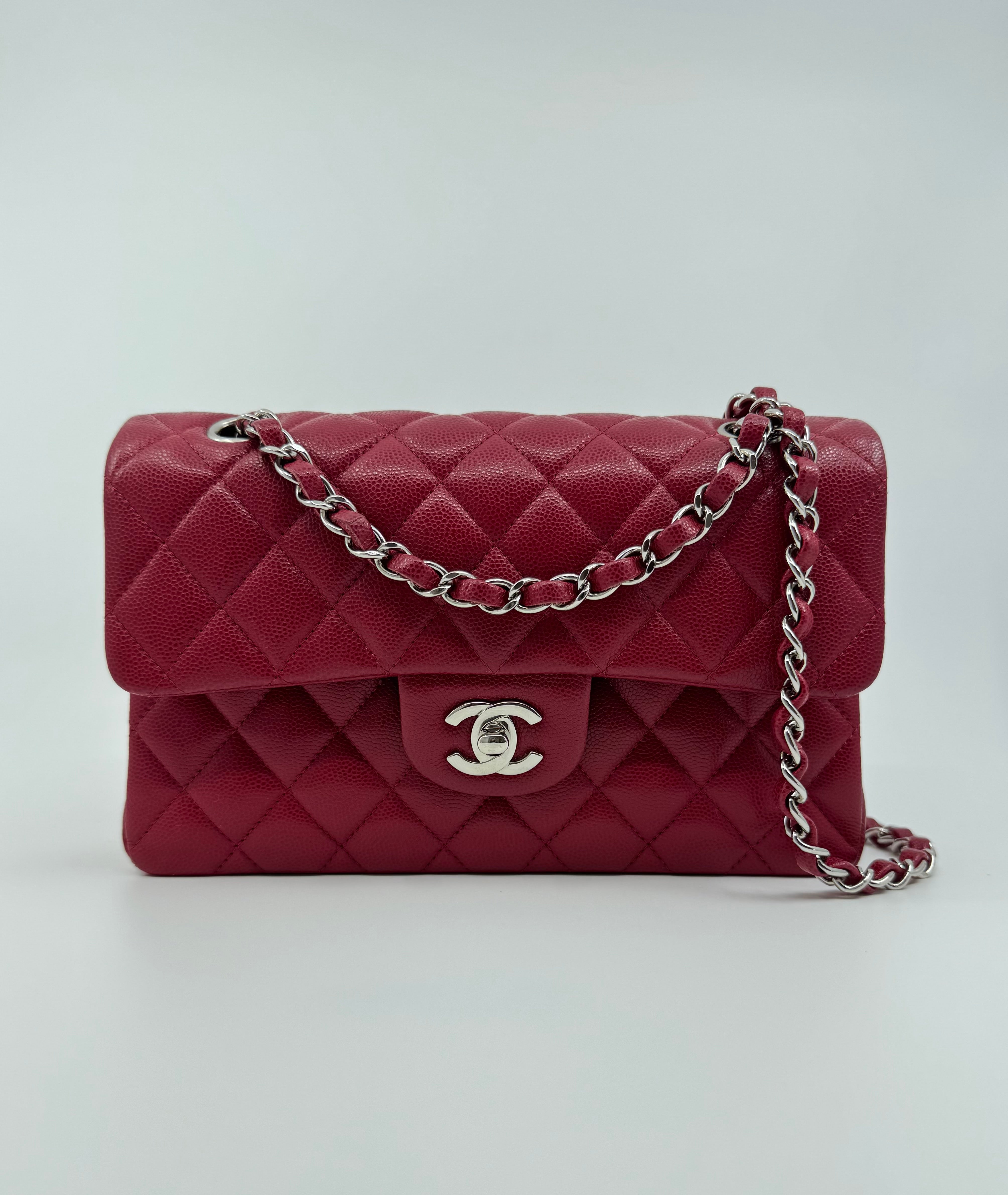 Chanel classic flap small