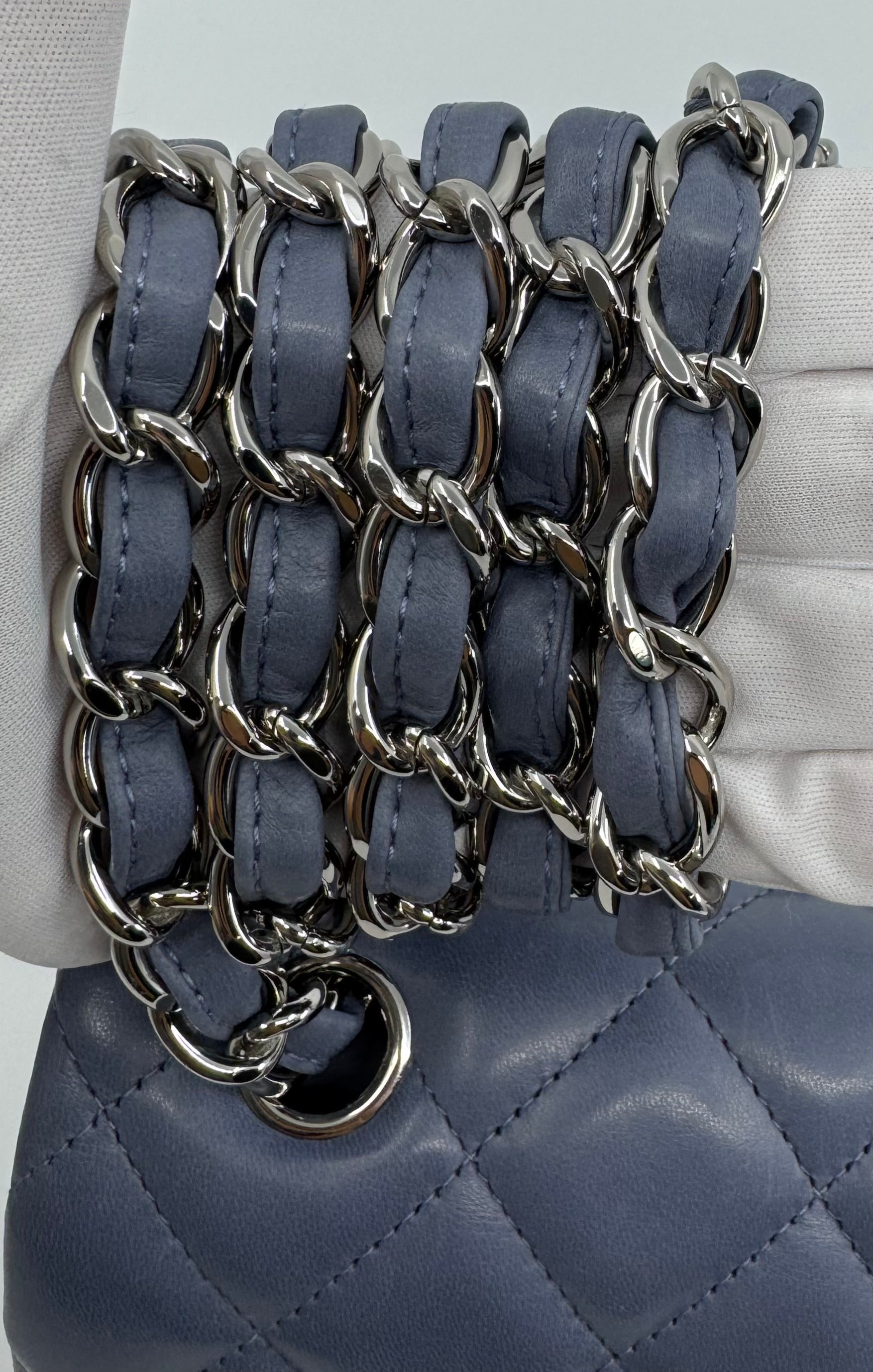 Chanel classic flap bag - Jumbo