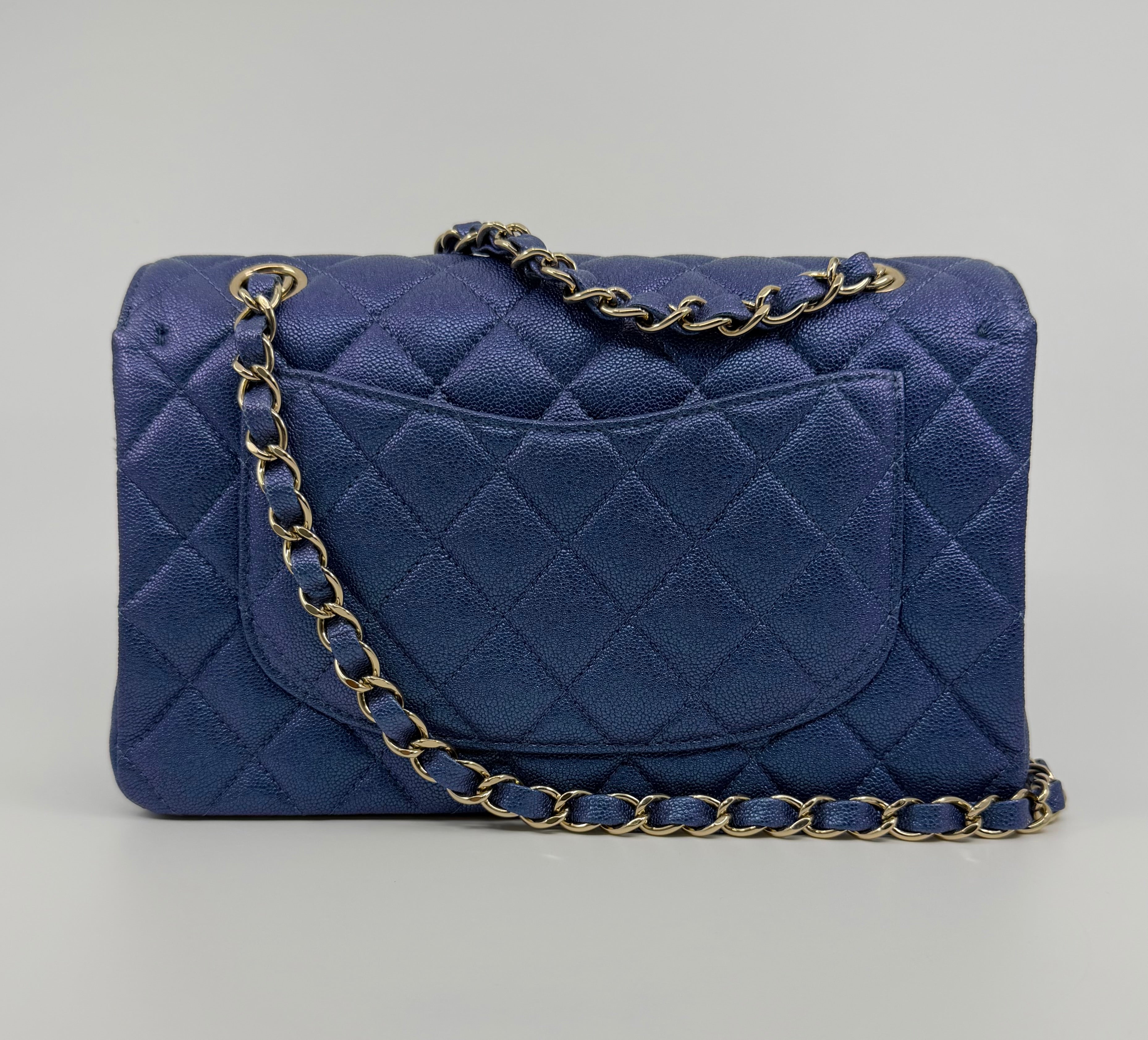 Chanel classic flap bag - Small