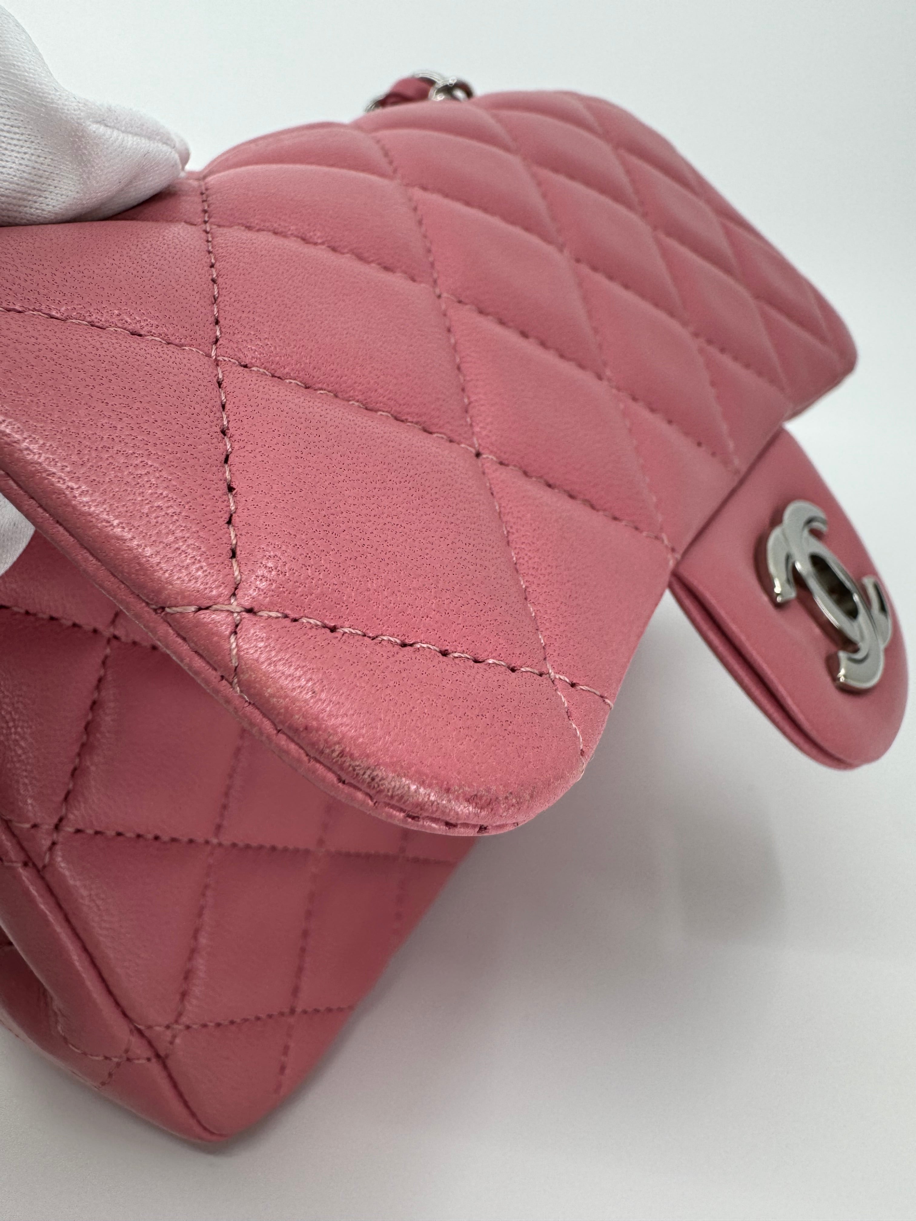 Chanel classic flap bag - Mini square