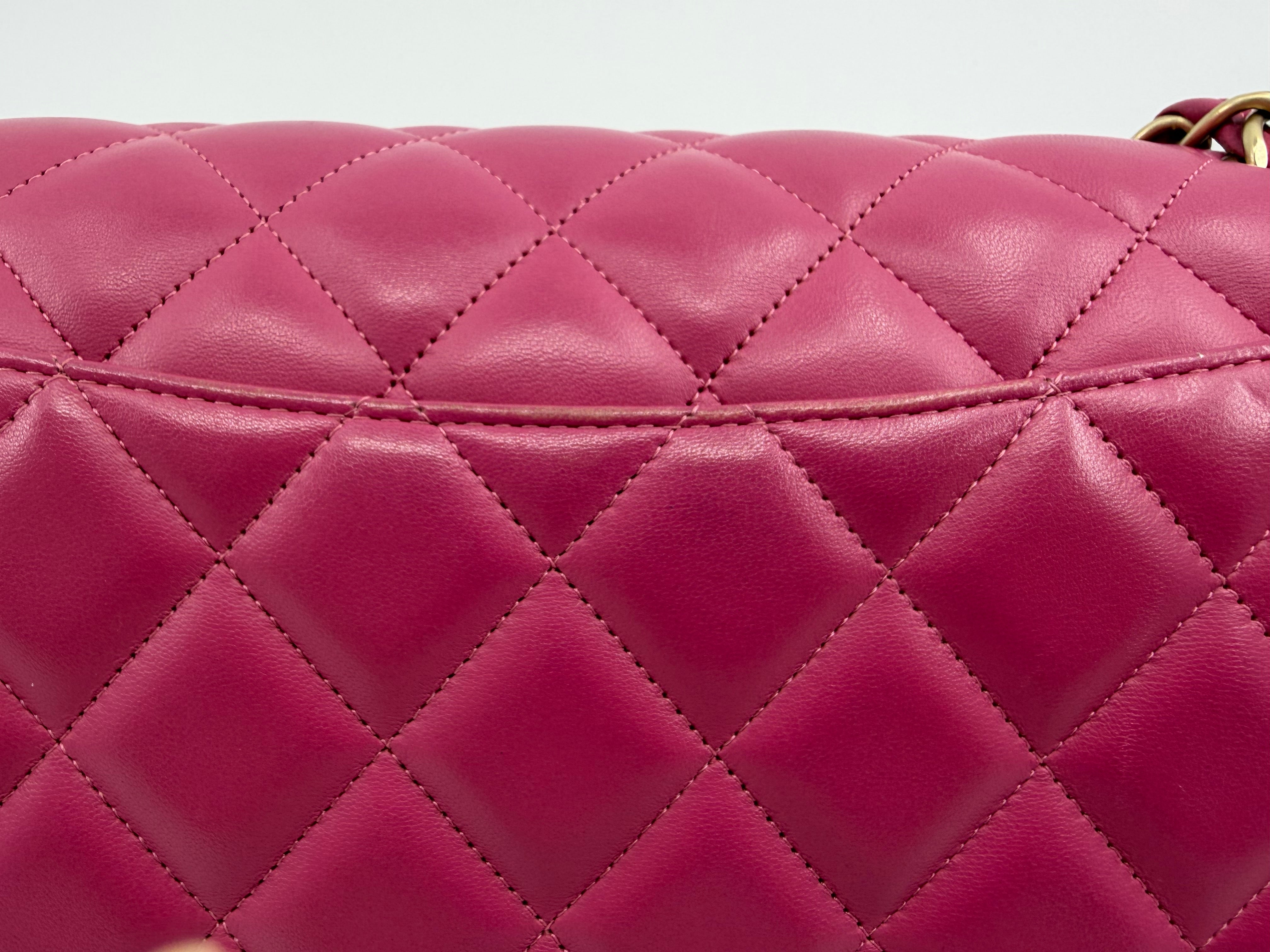 Chanel classic flap bag - Jumbo