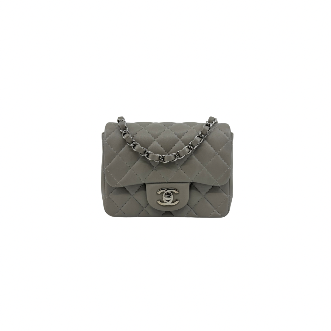 Chanel classic flap bag - Mini square