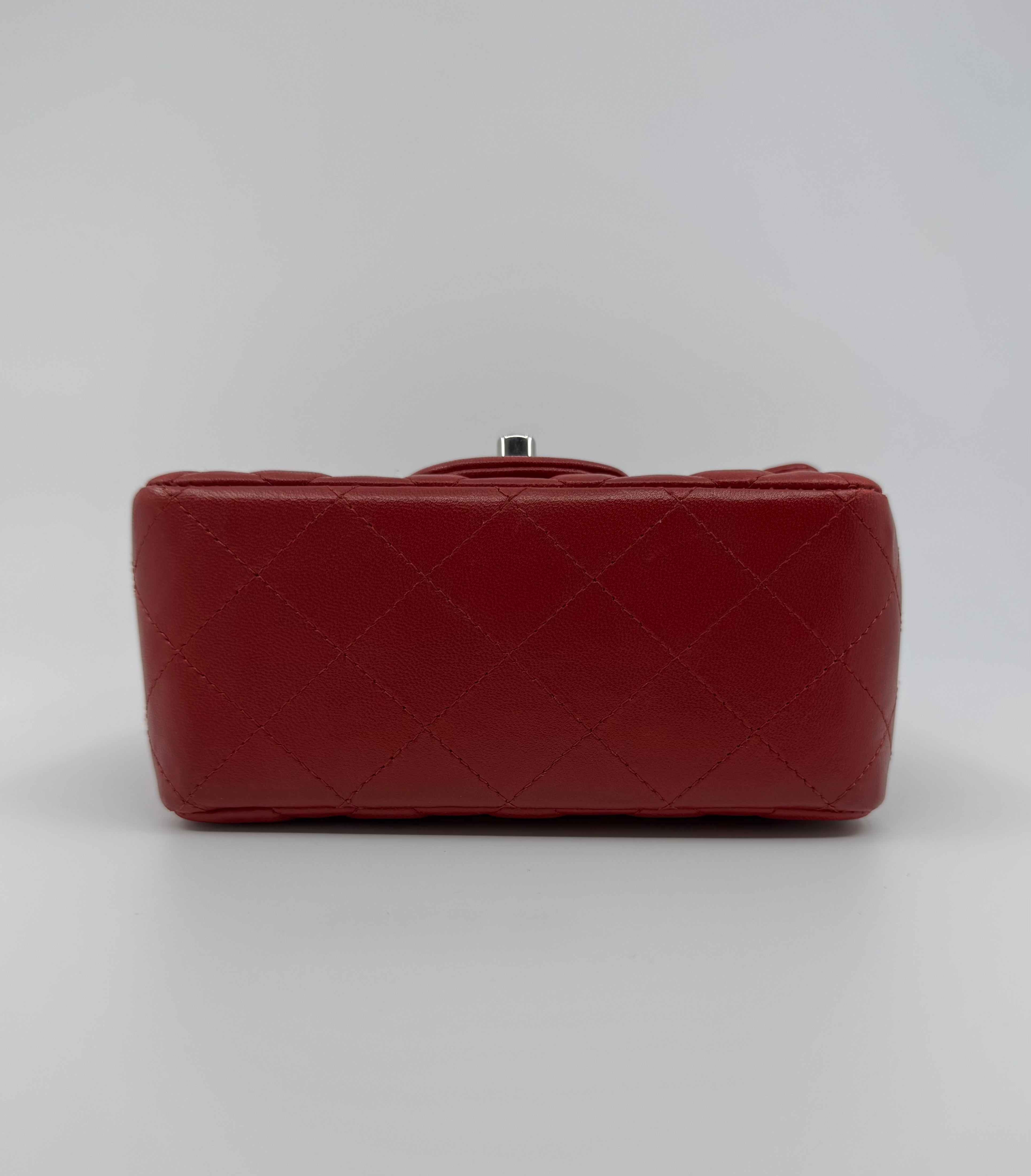 Chanel classic flap bag - mini square