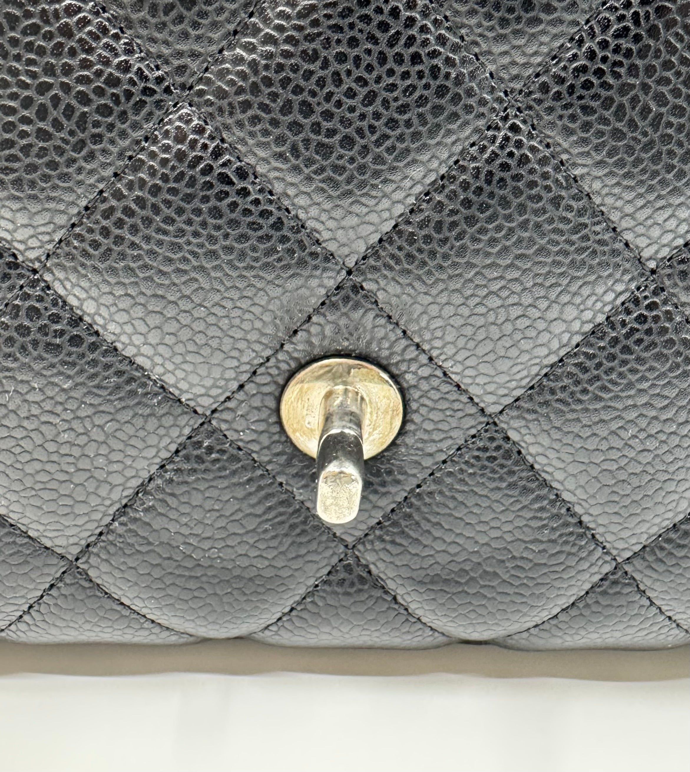 Chanel classic flap bag - Jumbo