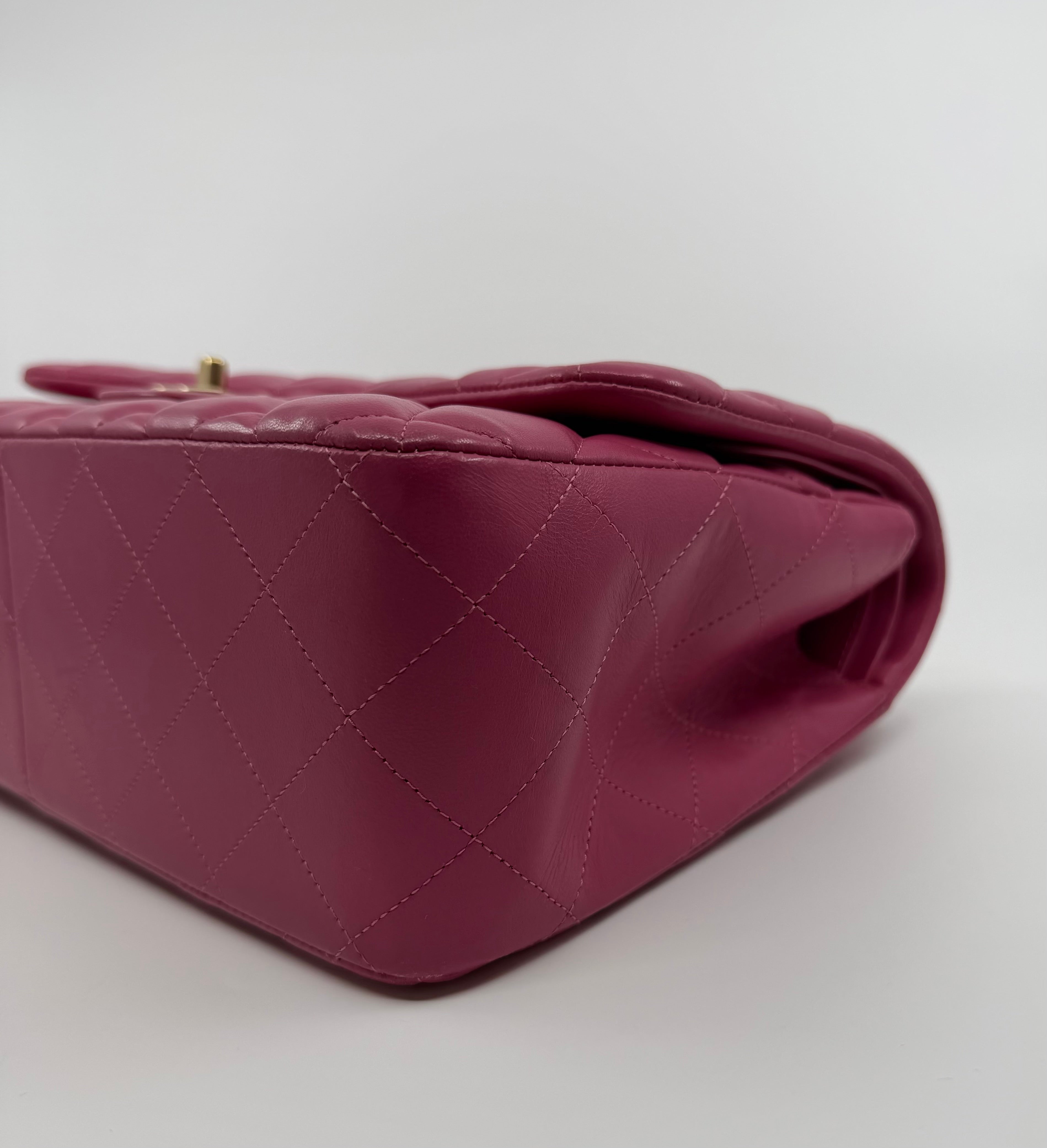 Chanel classic flap bag - Jumbo