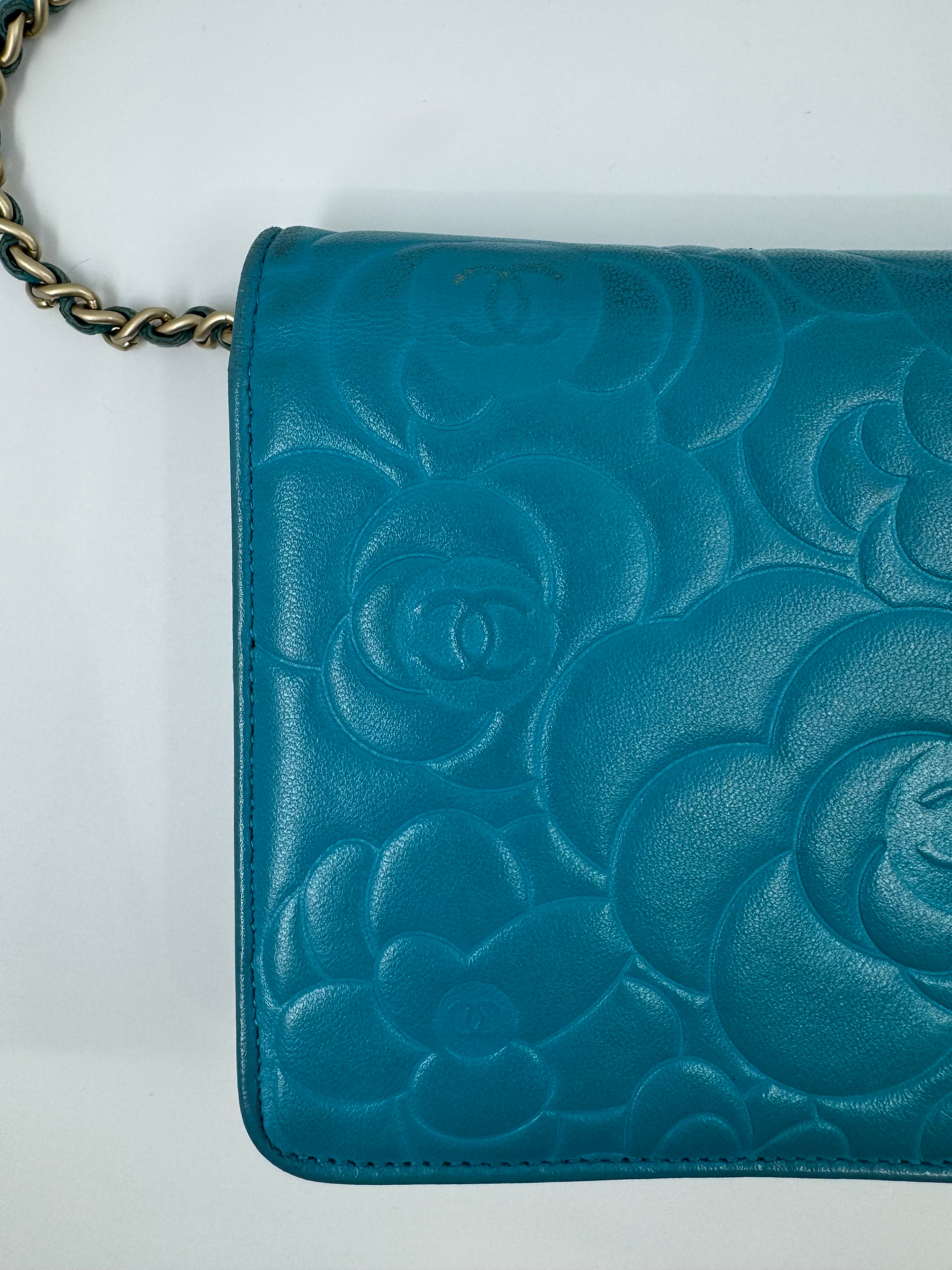 Chanel Camellia - WOC