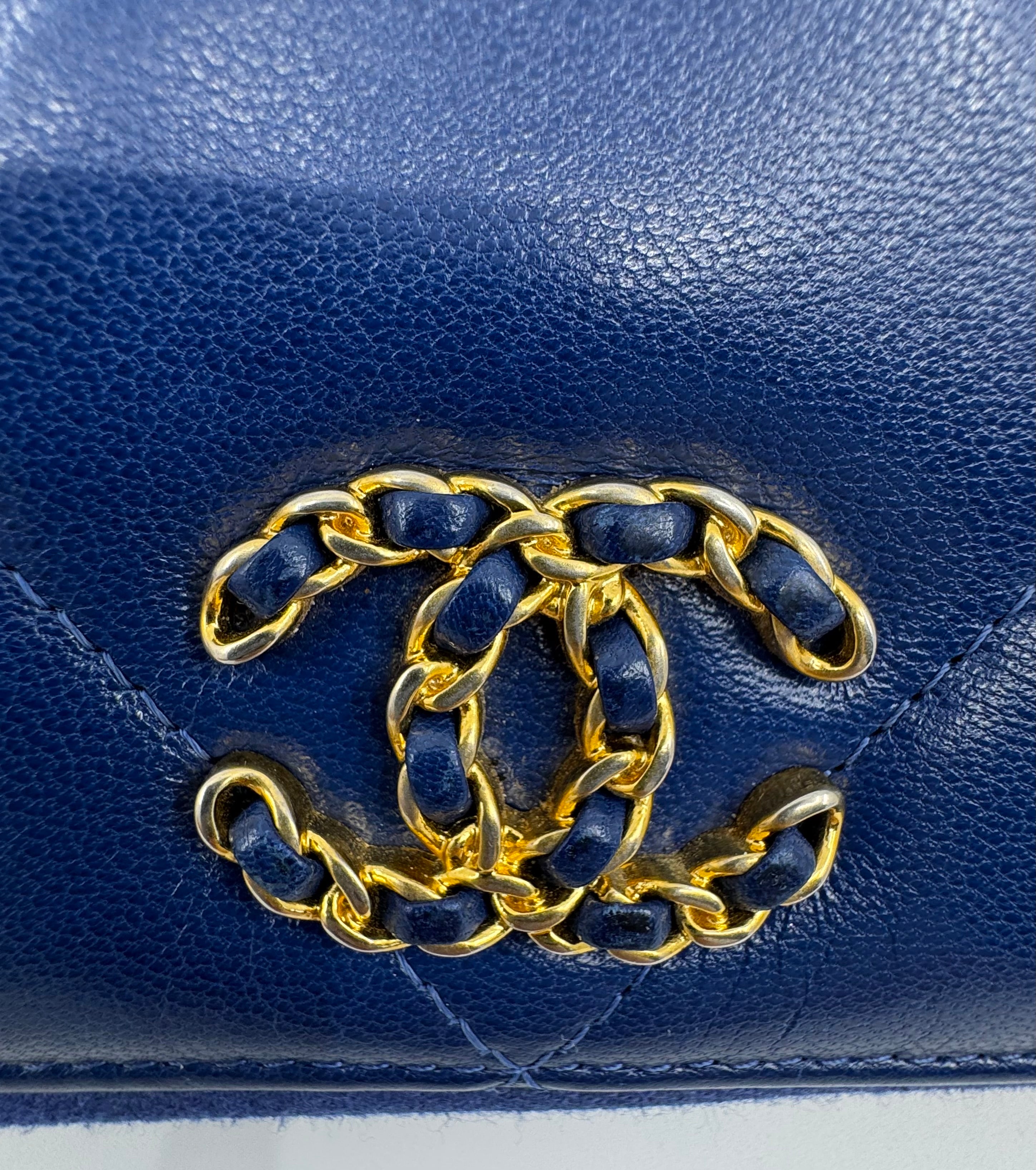 Chanel wallet